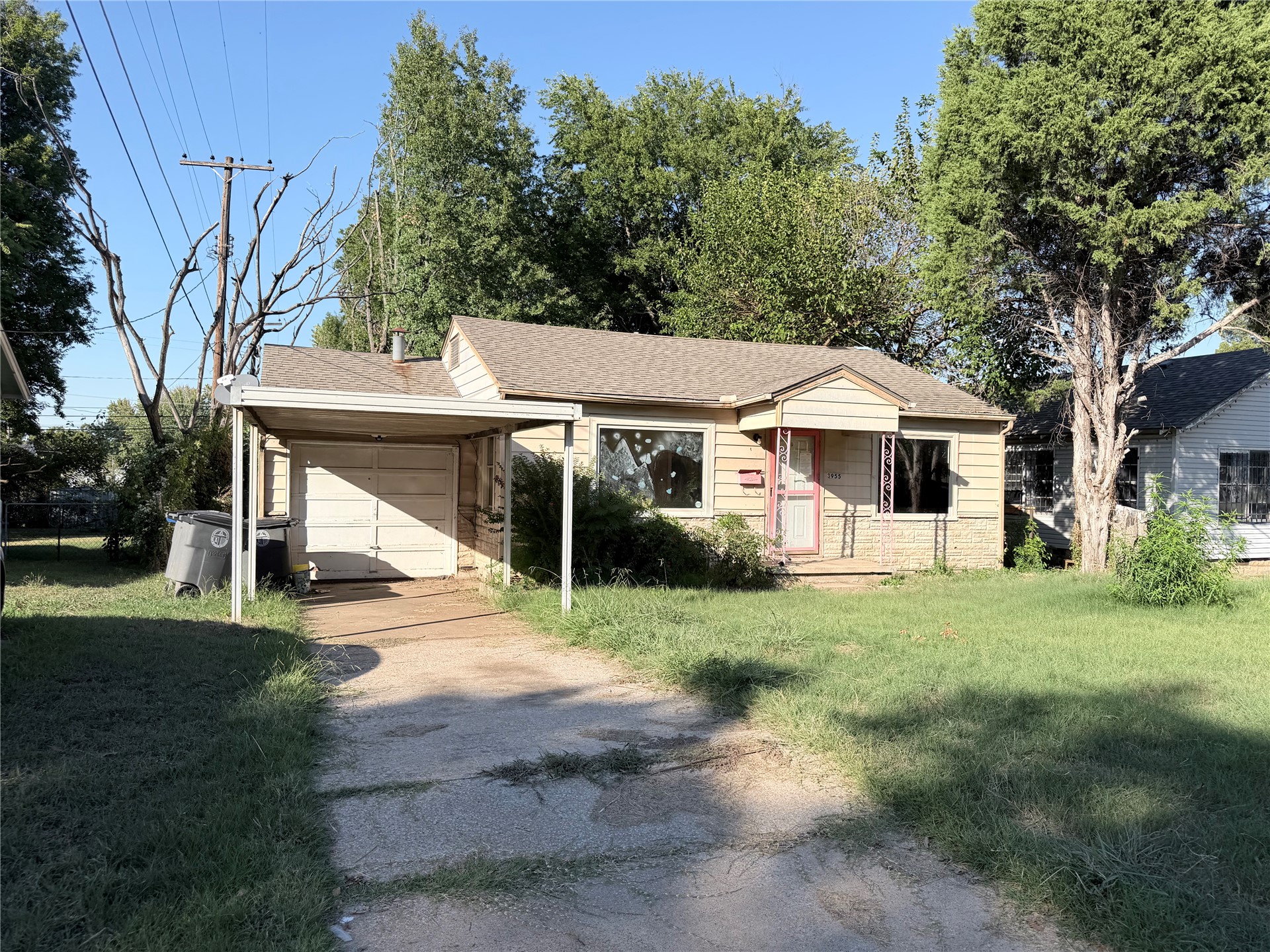 3955 E Admiral Court Tulsa OK 74115