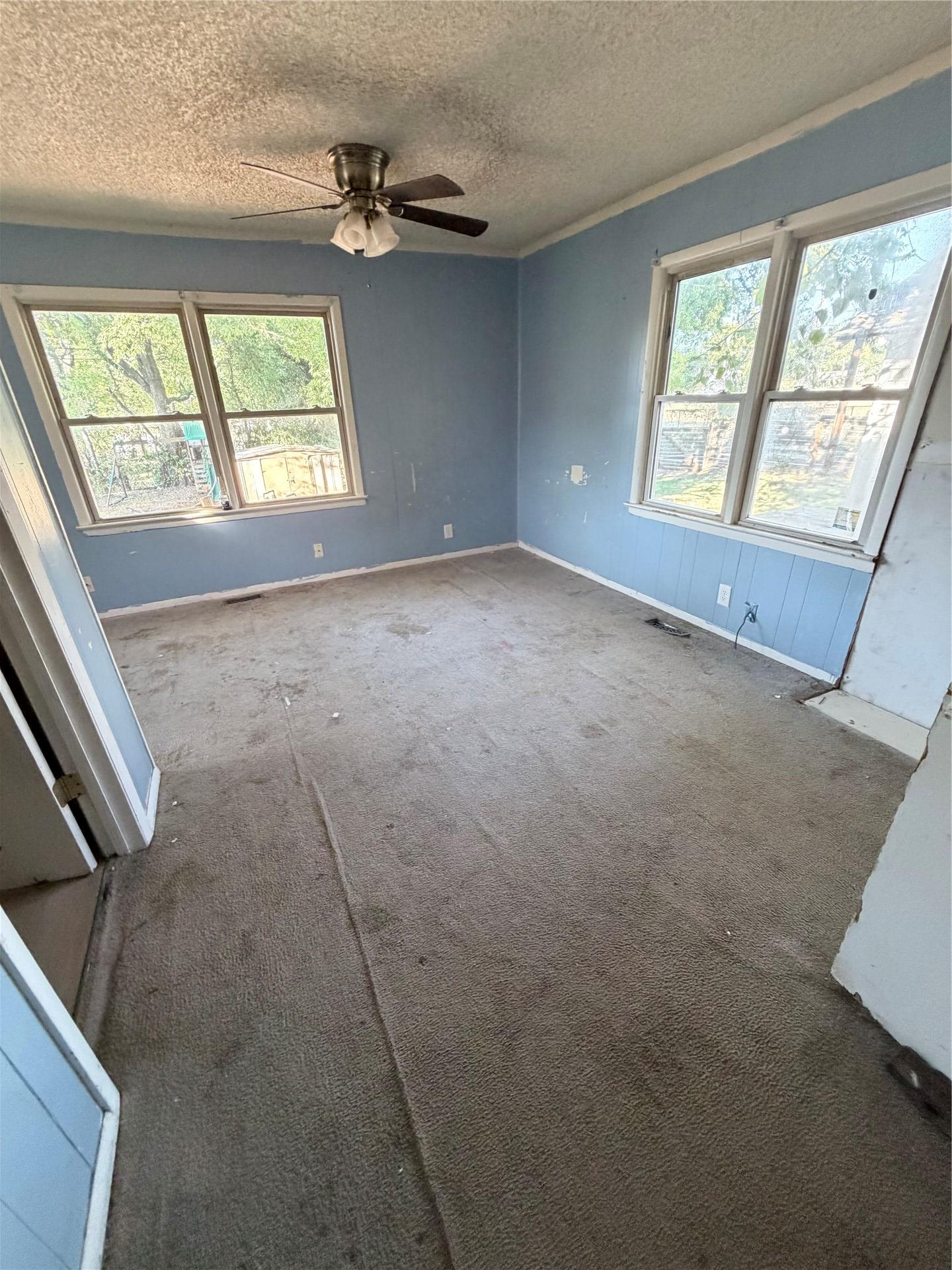 3955 E Admiral Court Tulsa OK 74115