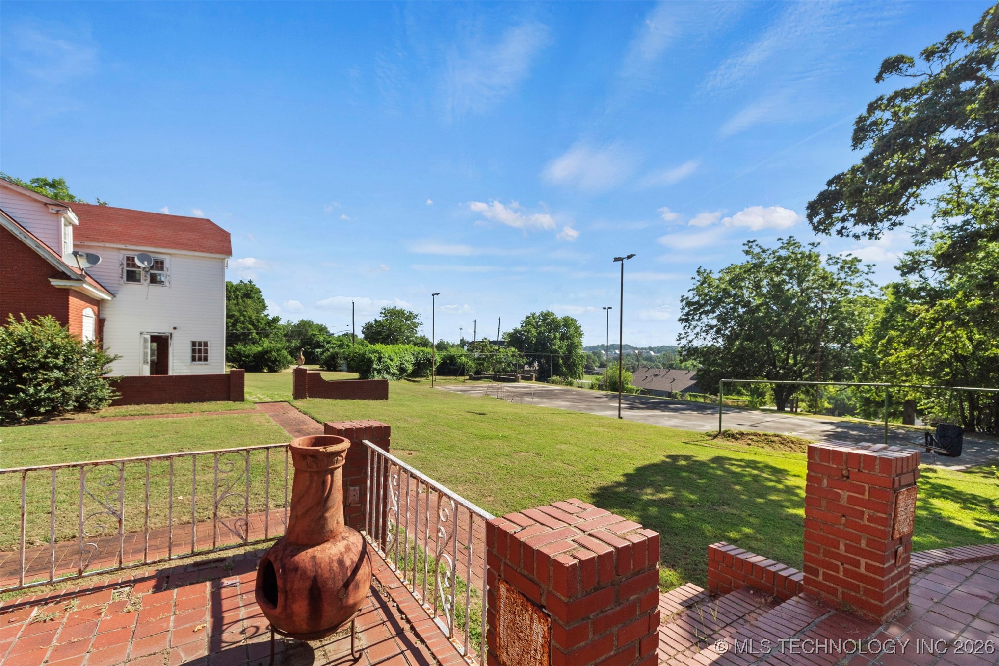 1312 E 9th Ada OK 74820