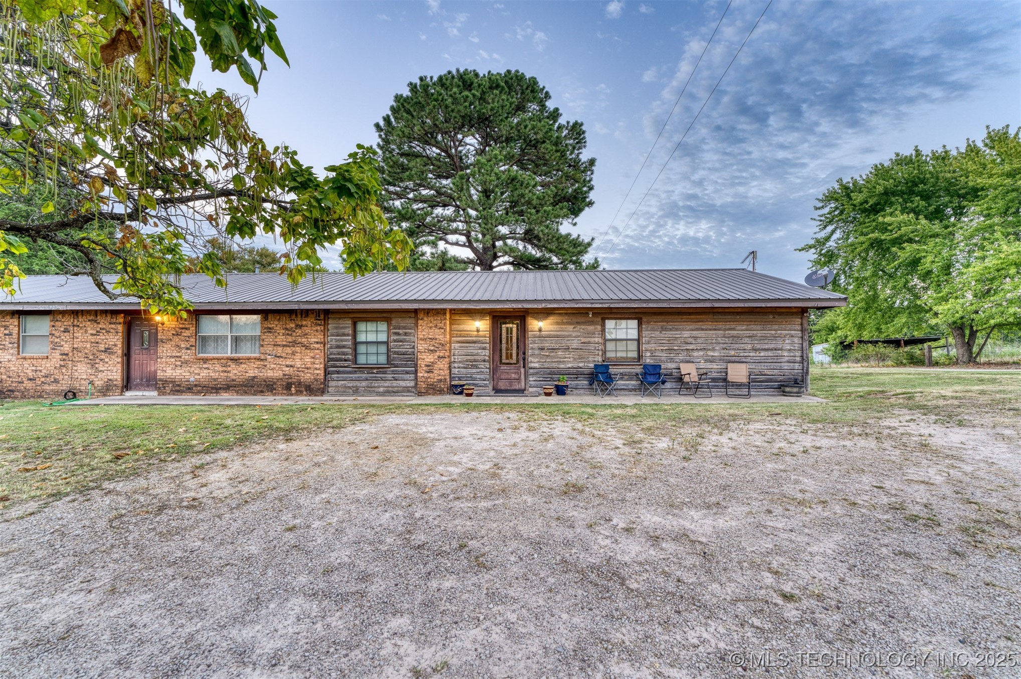 8248 E 122nd Road Wetumka OK 74883