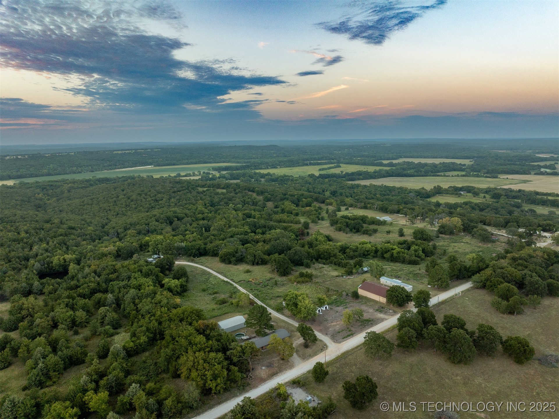8248 E 122nd Road Wetumka OK 74883