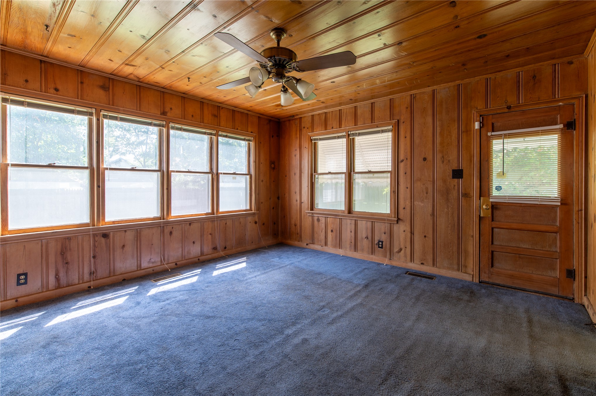 2812 W 37th Place Tulsa OK 74107