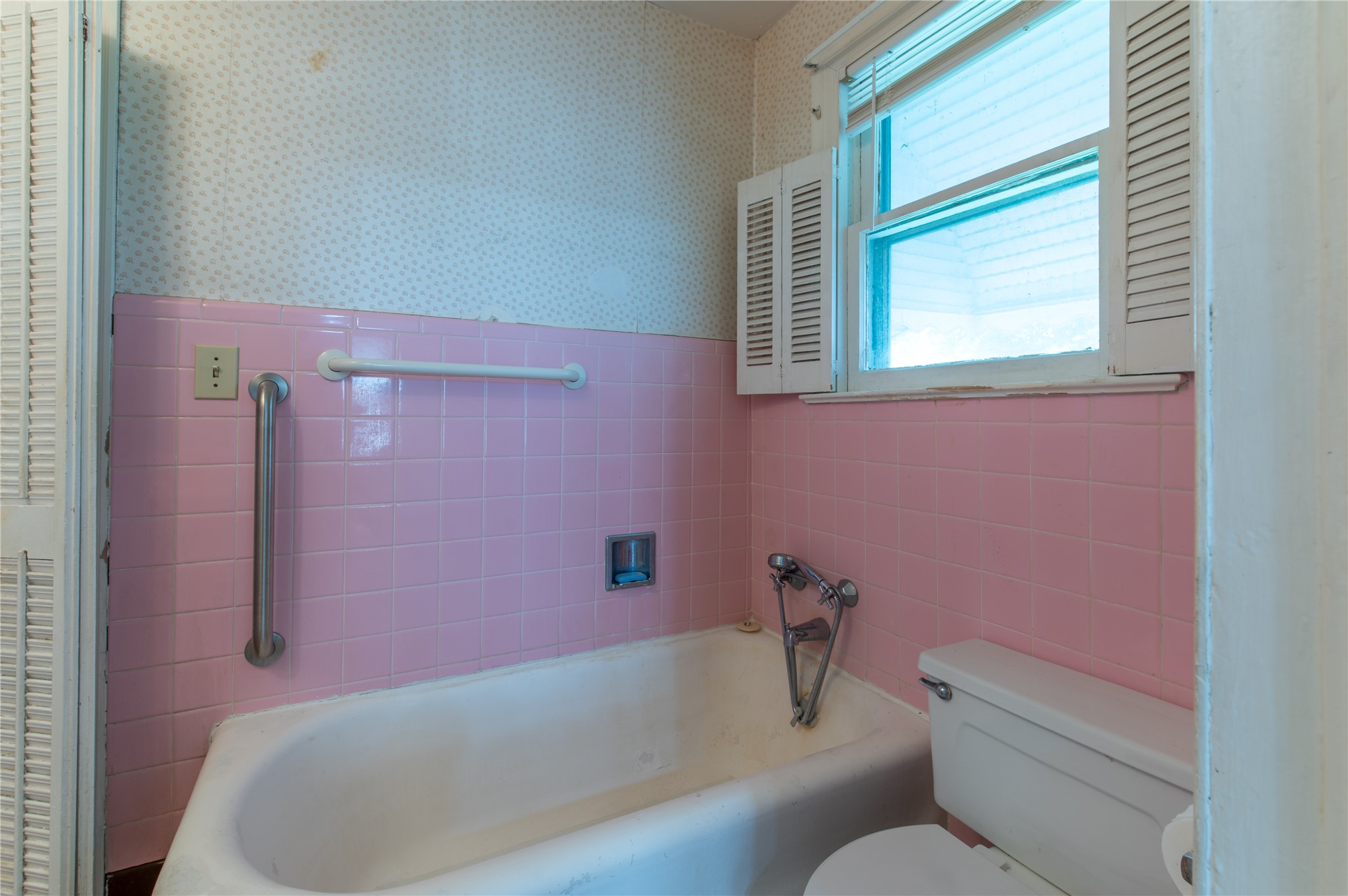 2812 W 37th Place Tulsa OK 74107