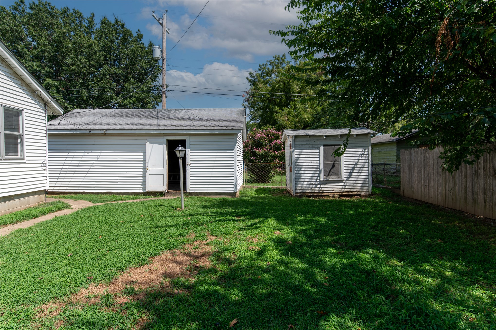 2812 W 37th Place Tulsa OK 74107
