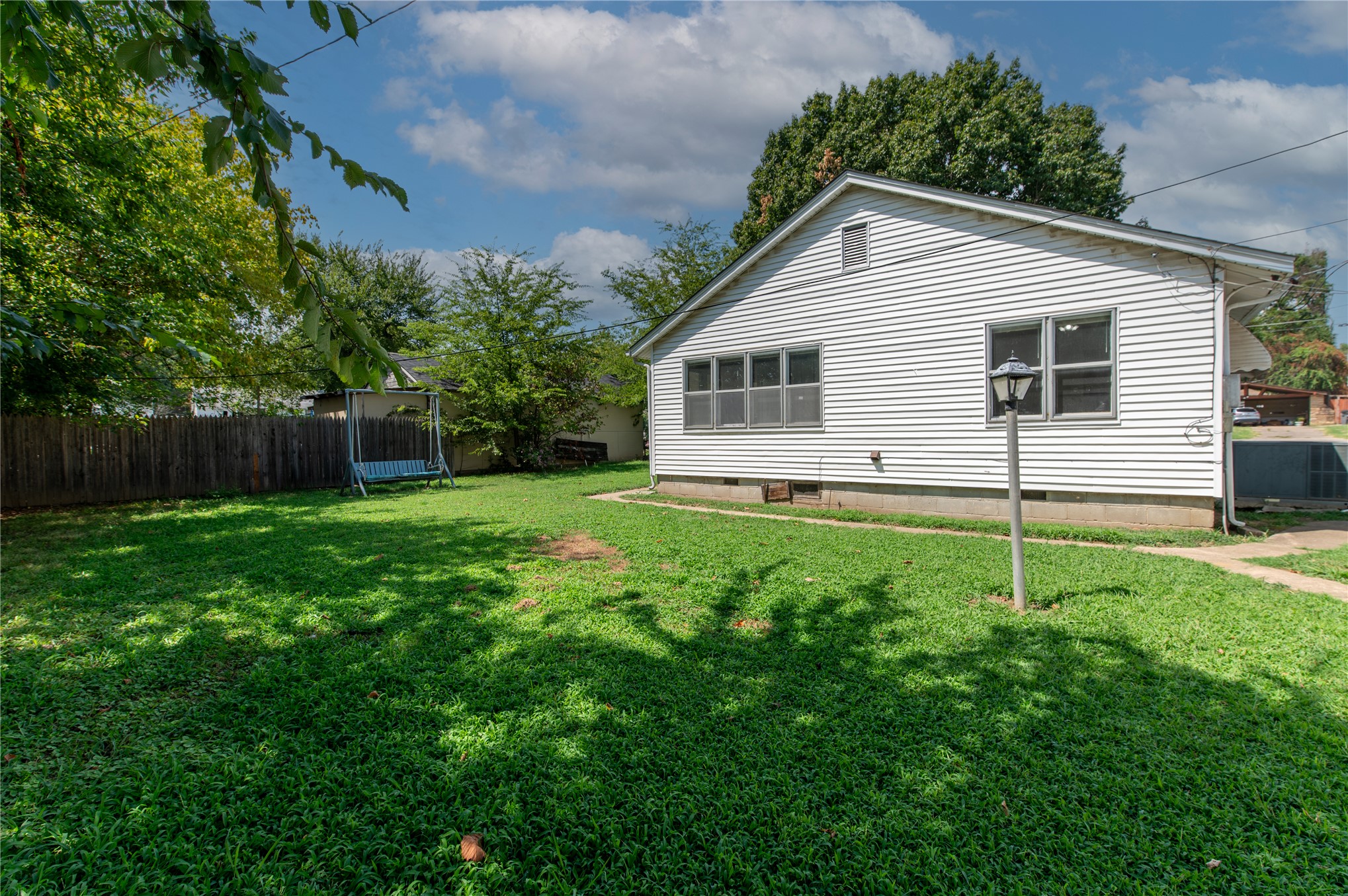 2812 W 37th Place Tulsa OK 74107