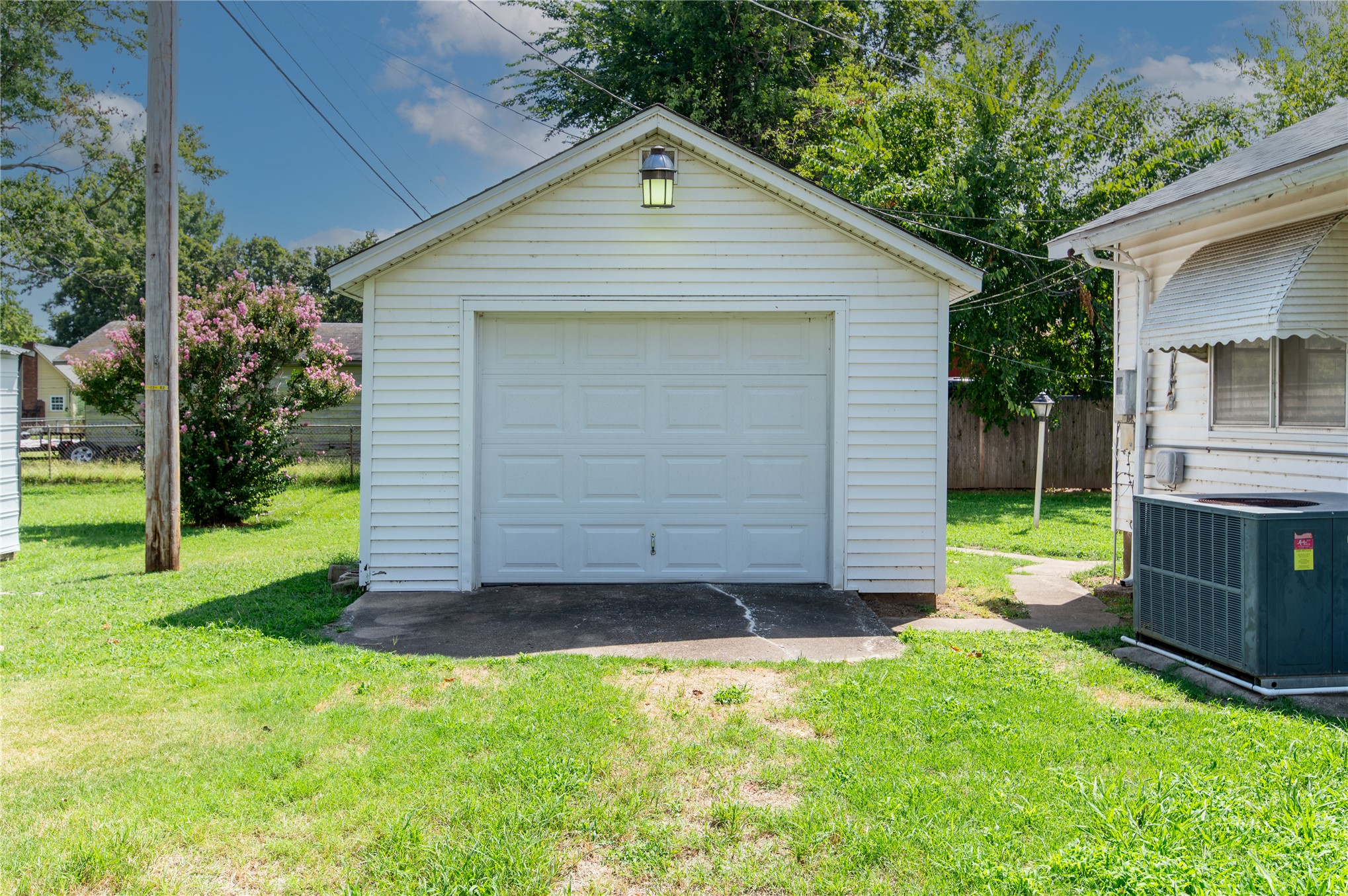 2812 W 37th Place Tulsa OK 74107
