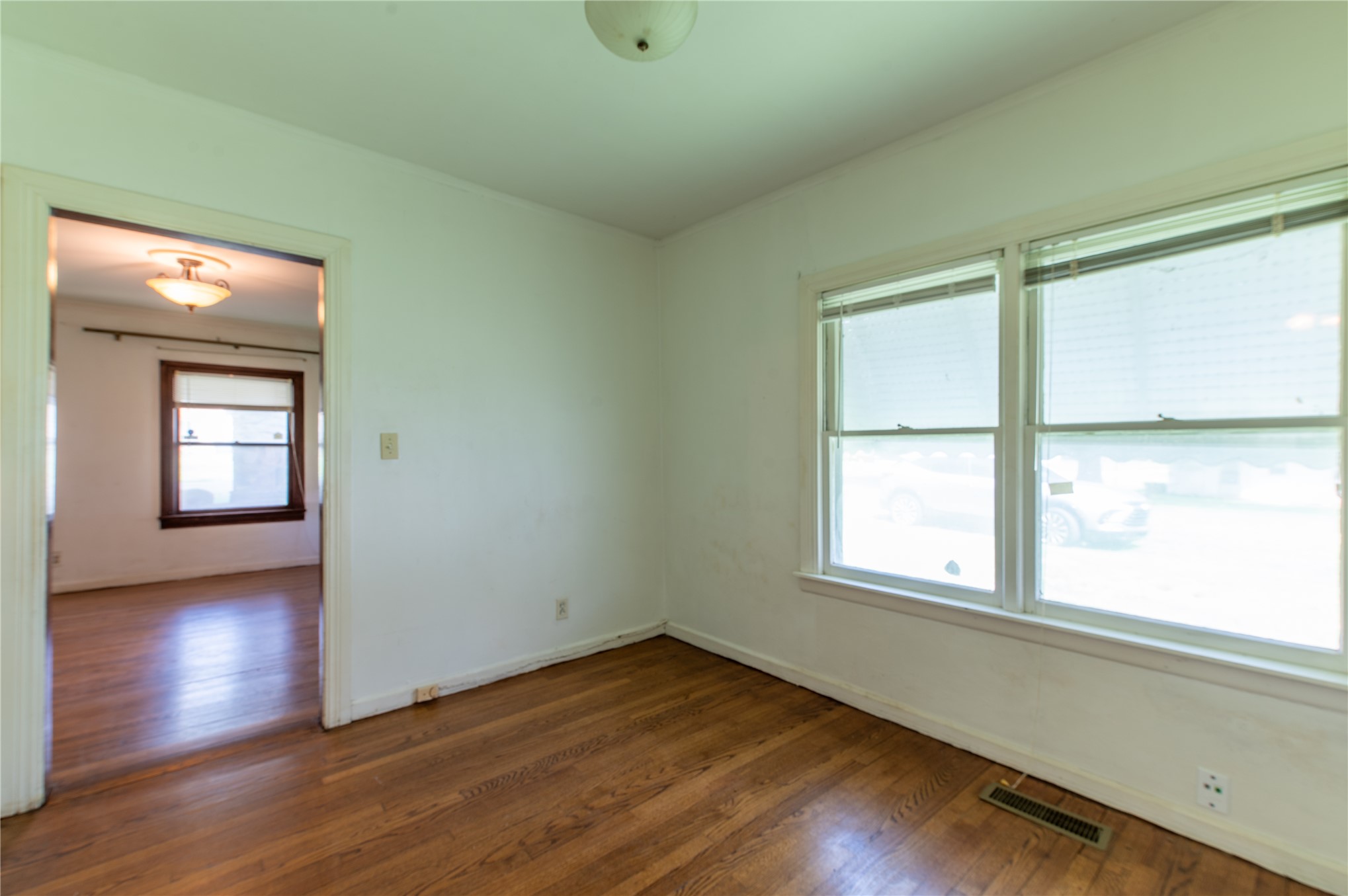 2812 W 37th Place Tulsa OK 74107