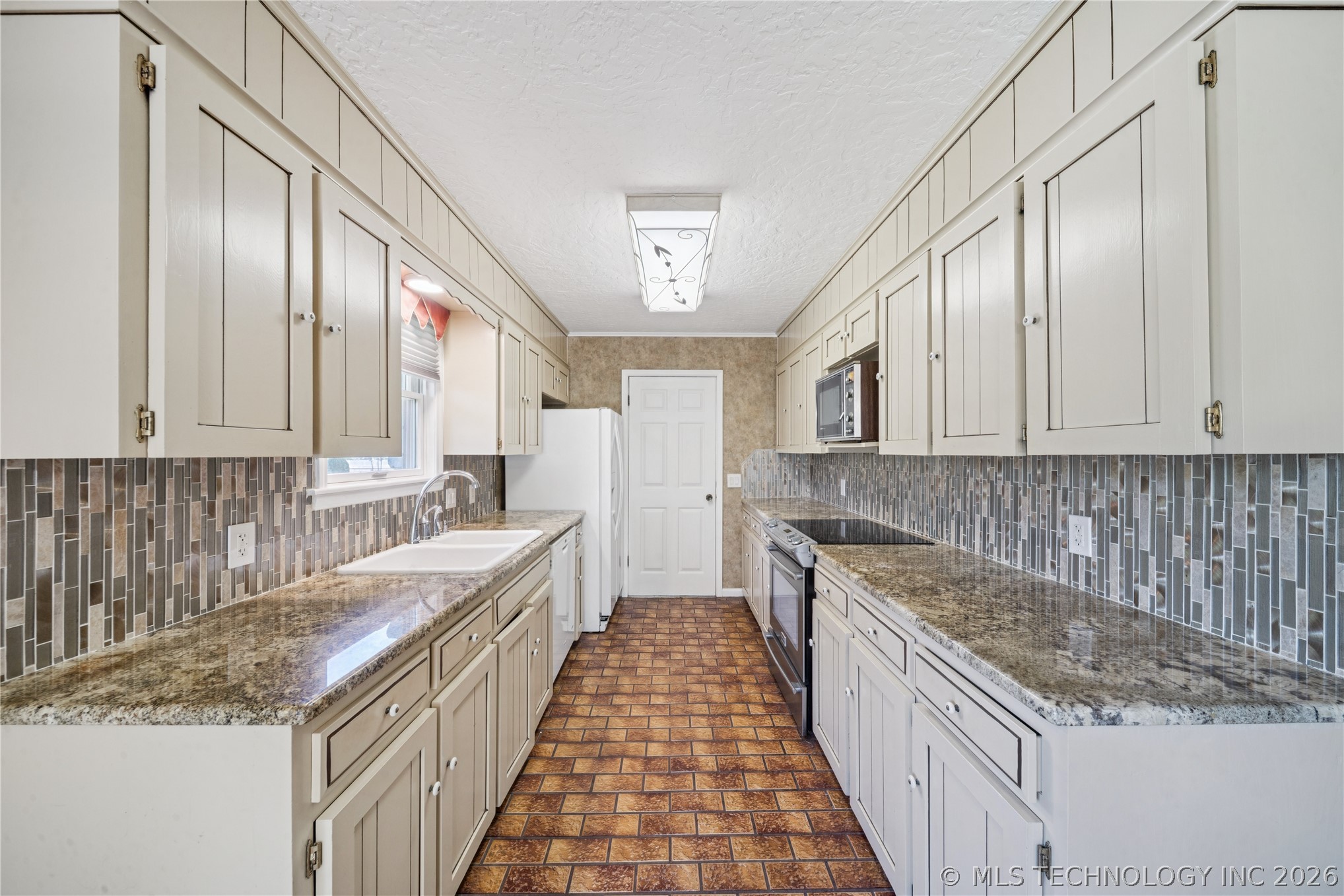 6712 S 136th Avenue E Broken Arrow OK 74012