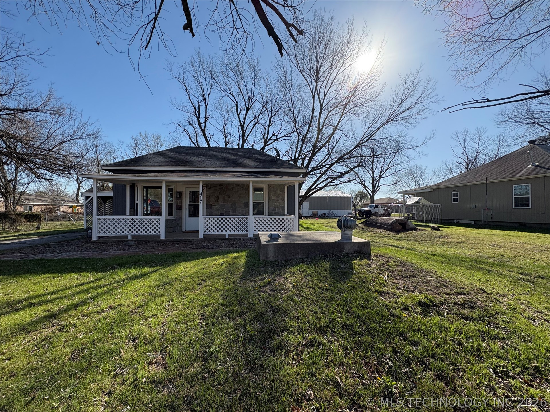 417 S 4th Street Morris OK 74445
