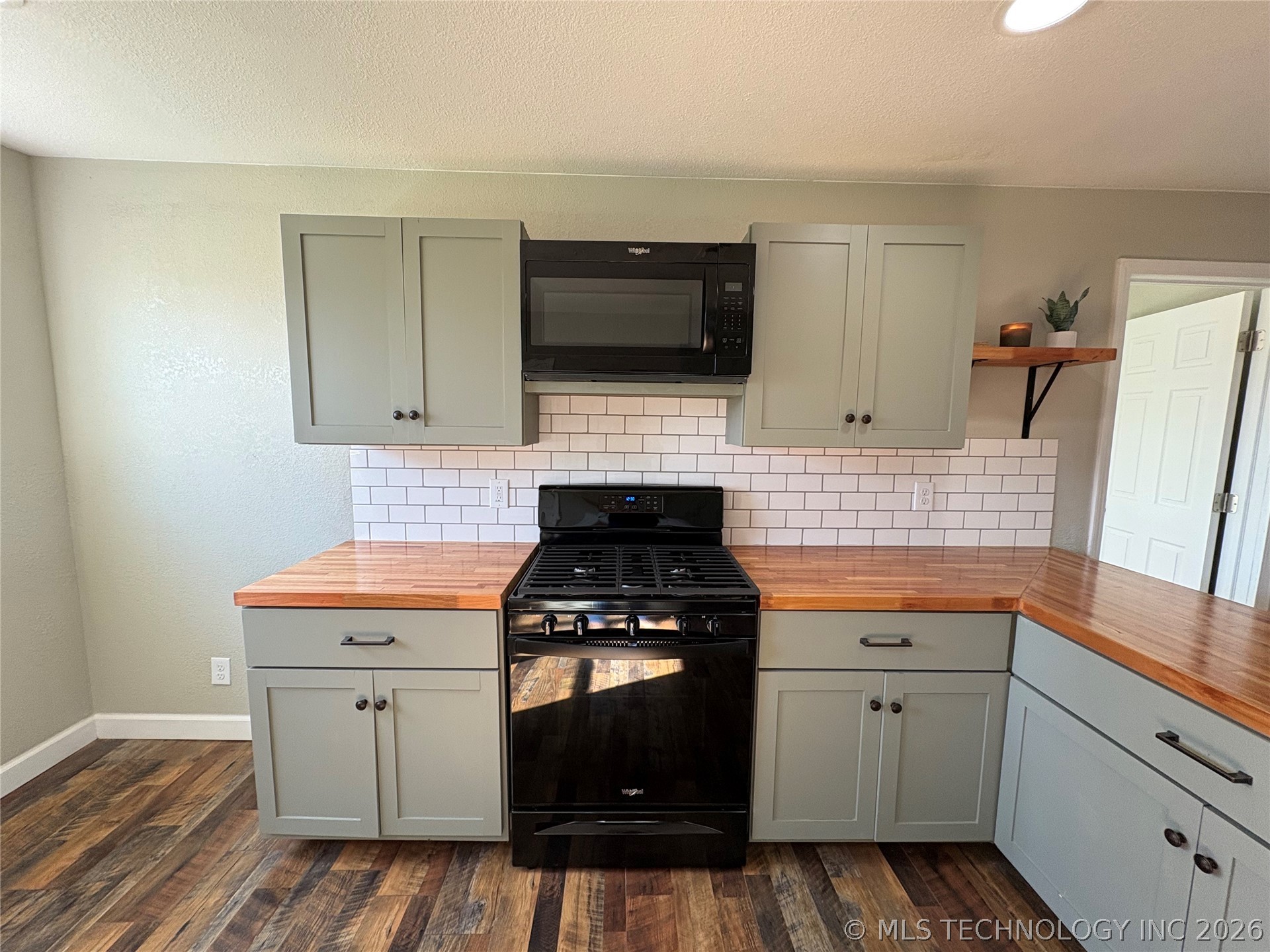 417 S 4th Street Morris OK 74445