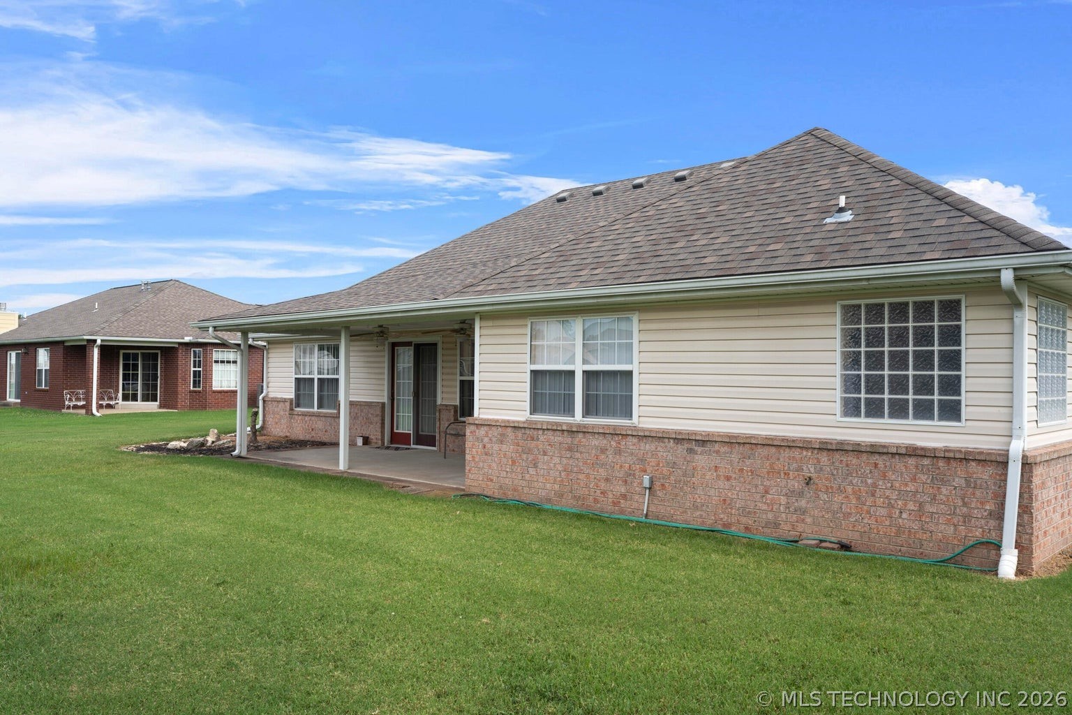 707 E 10th Street Grove OK 74344