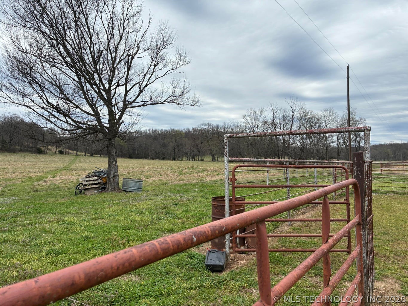 4313 County Road 4360 Eucha OK 74342