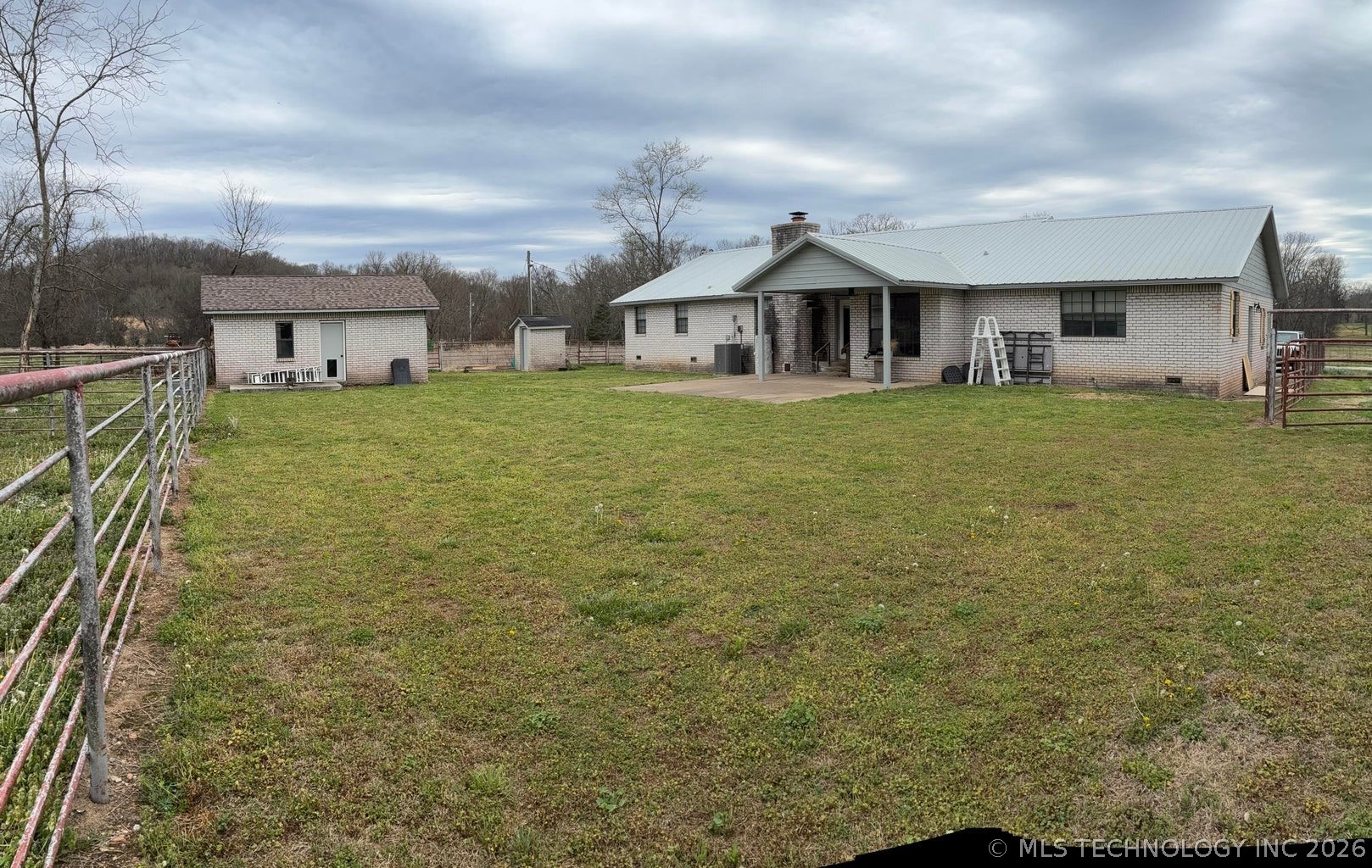 4313 County Road 4360 Eucha OK 74342