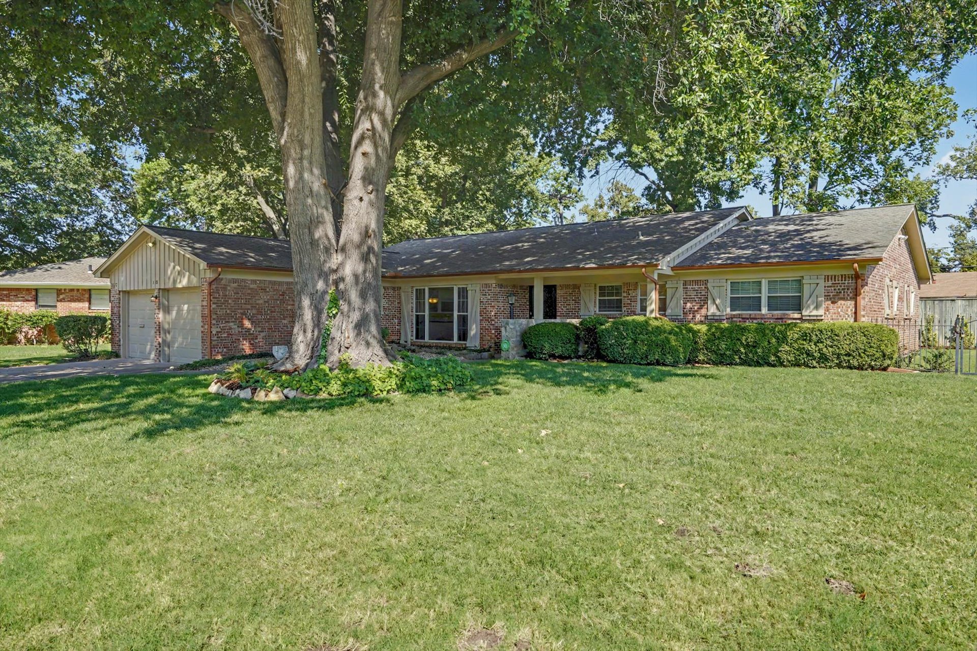 1713 E 60th Street Tulsa OK 74105