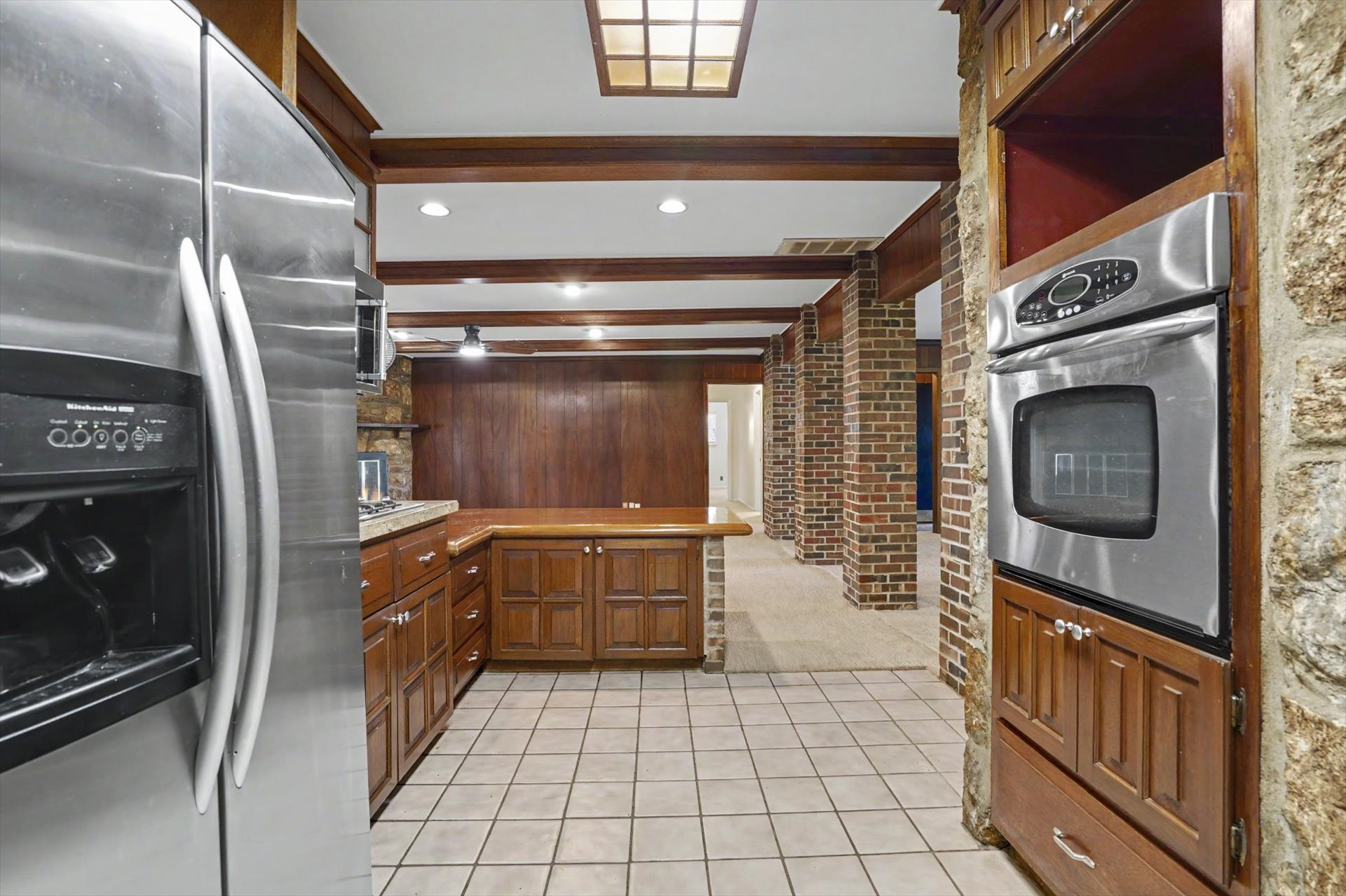 1713 E 60th Street Tulsa OK 74105