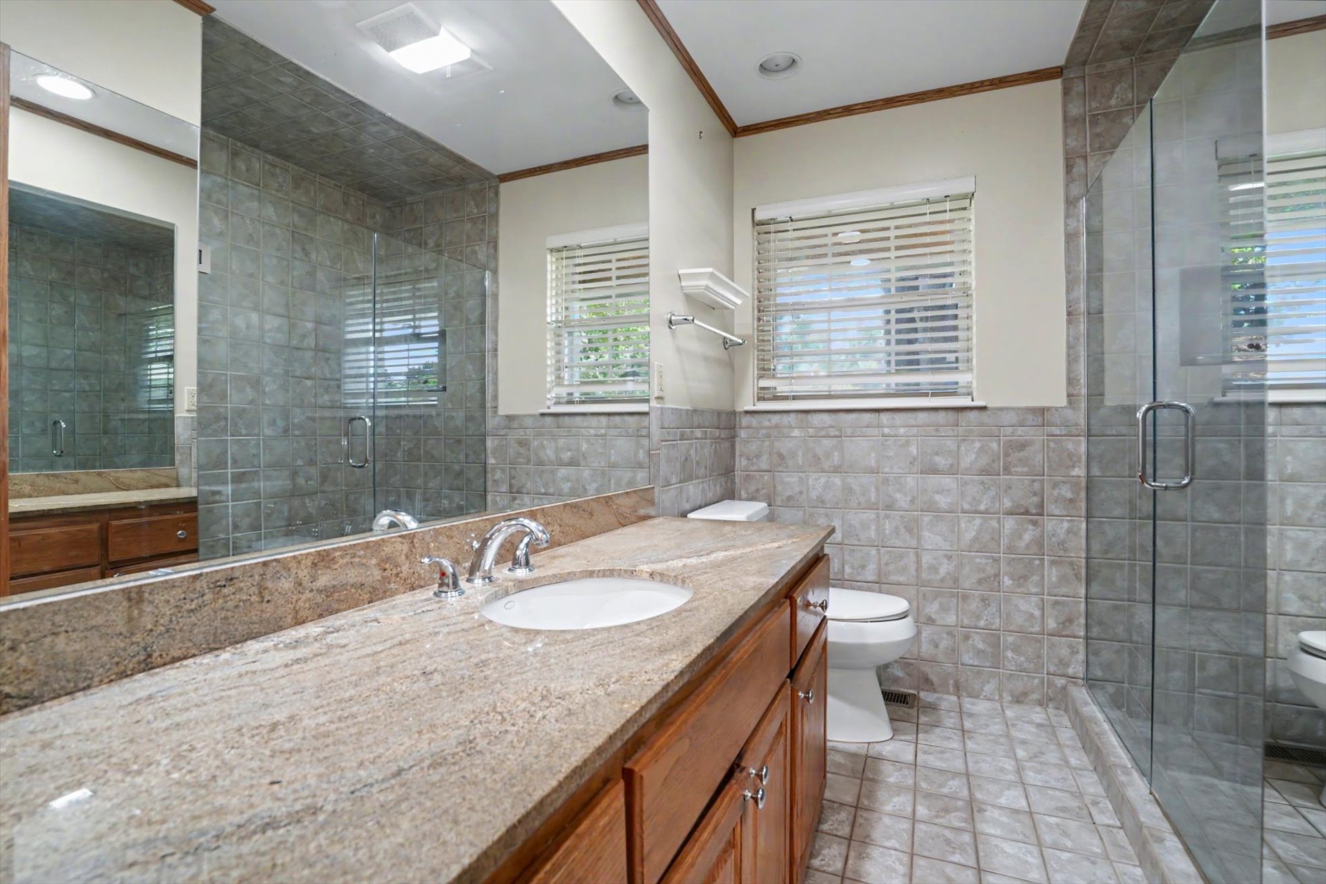1713 E 60th Street Tulsa OK 74105