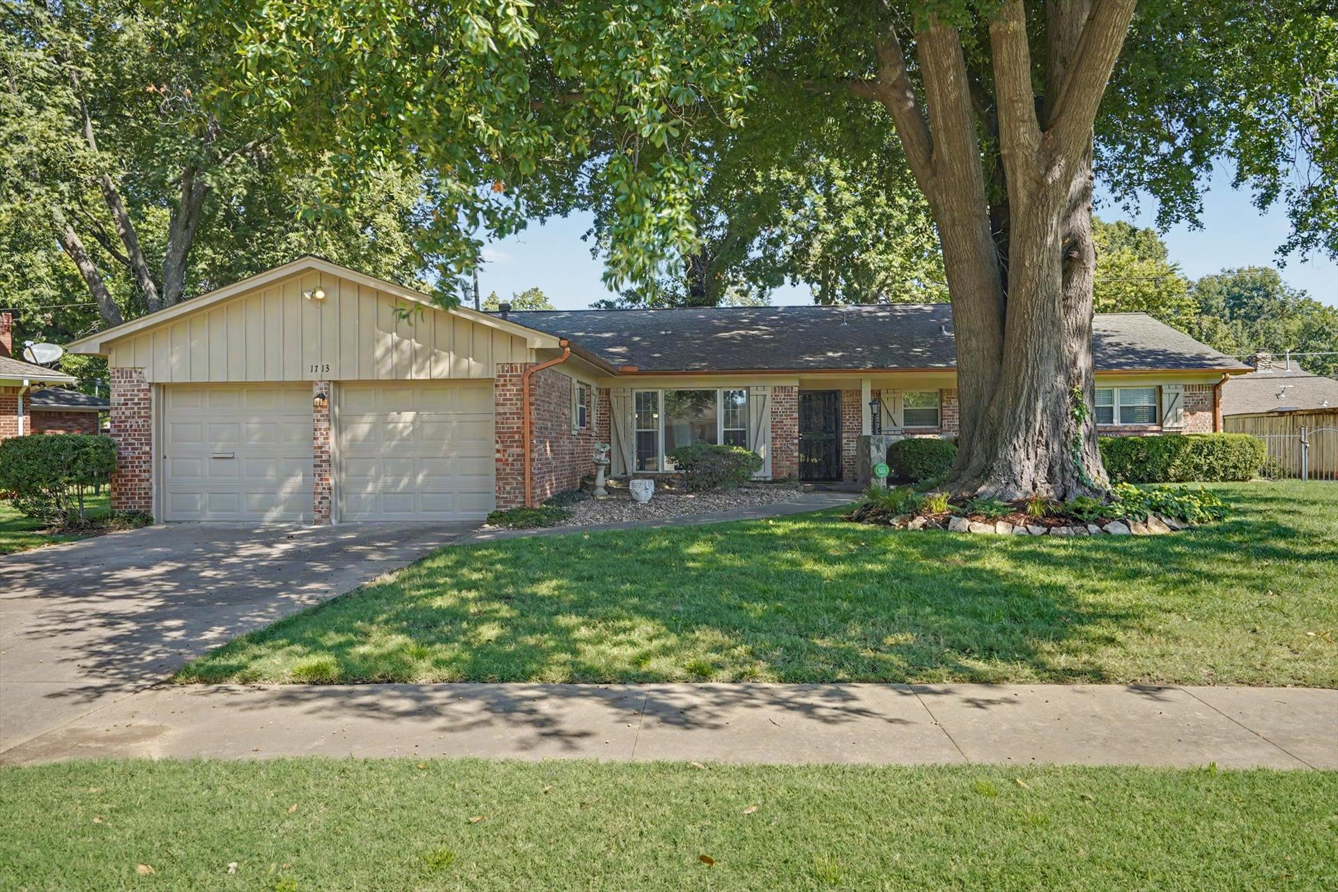 1713 E 60th Street Tulsa OK 74105
