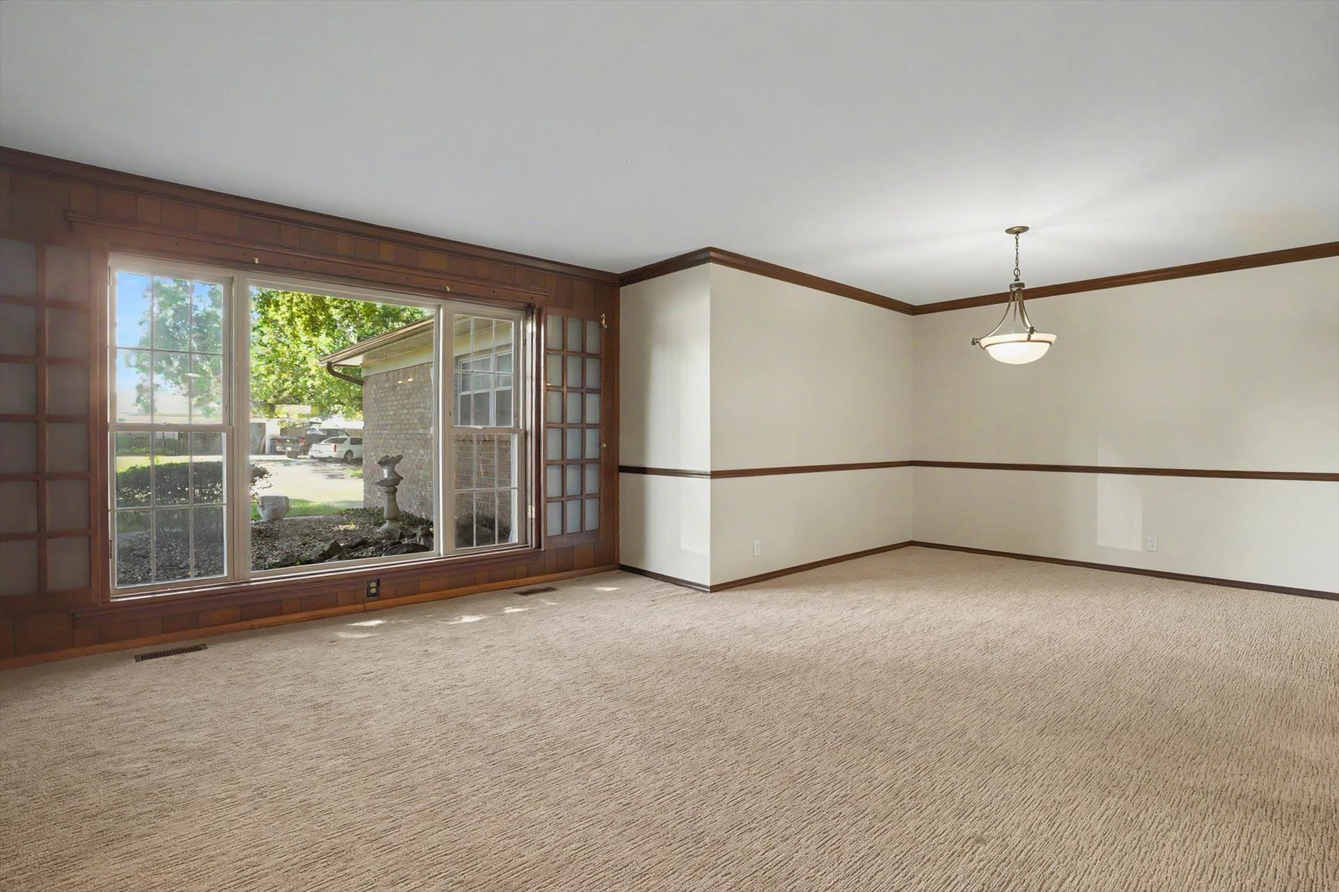 1713 E 60th Street Tulsa OK 74105