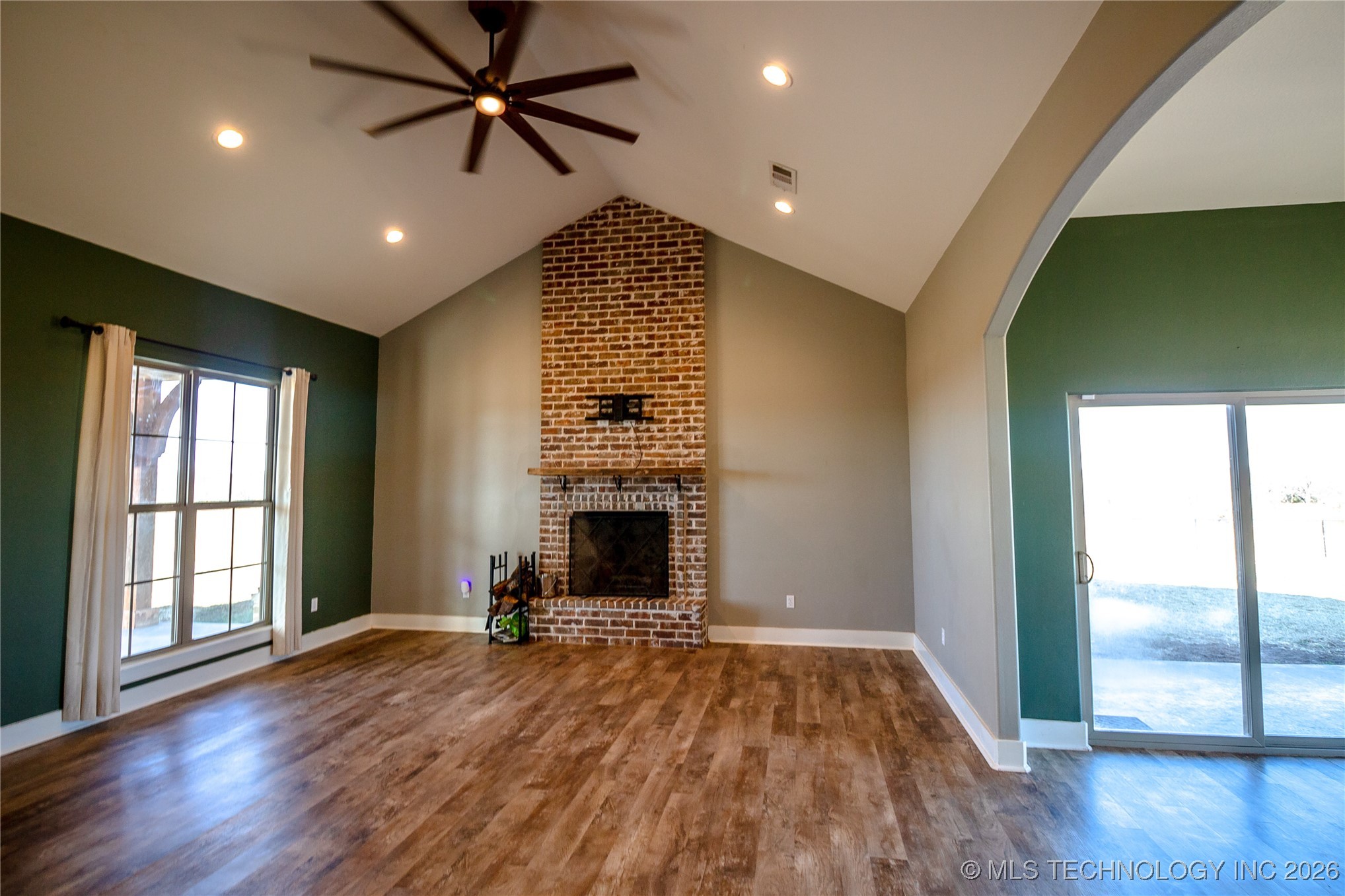 126 Lobo Lone Grove OK 73443