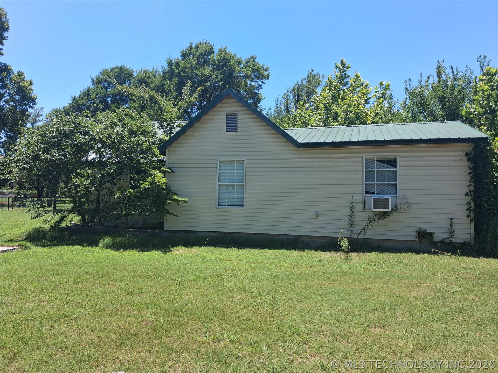 805 SW 4th Street Jones OK 73049