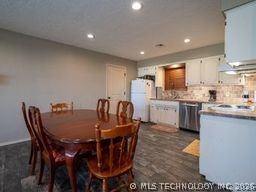 2201 June Hill Road Kingston OK 73439