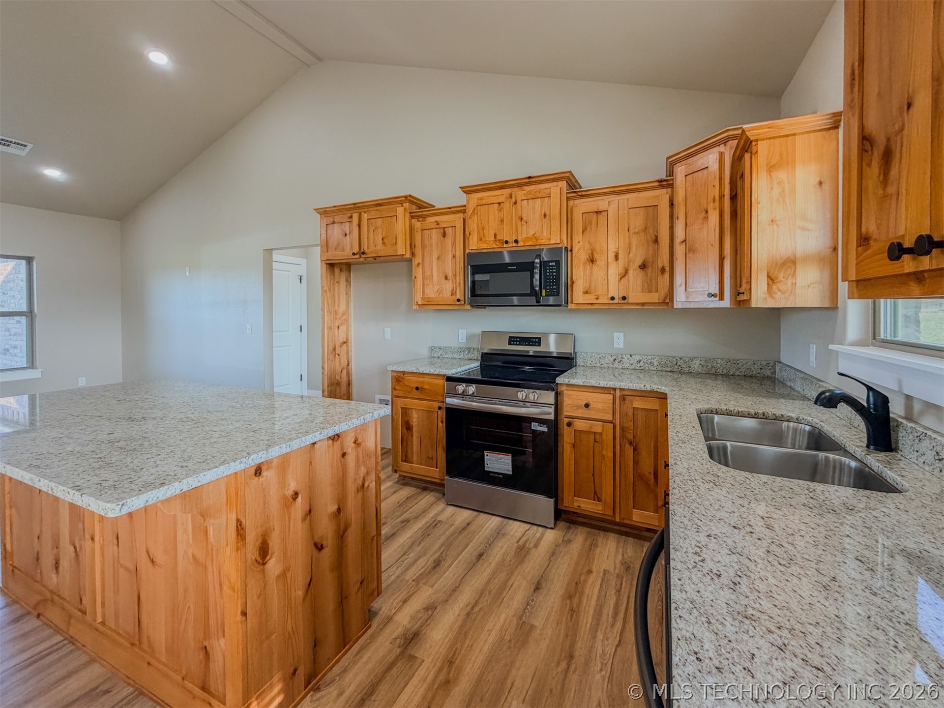 18020 S Vaughn Road Hulbert OK 74441