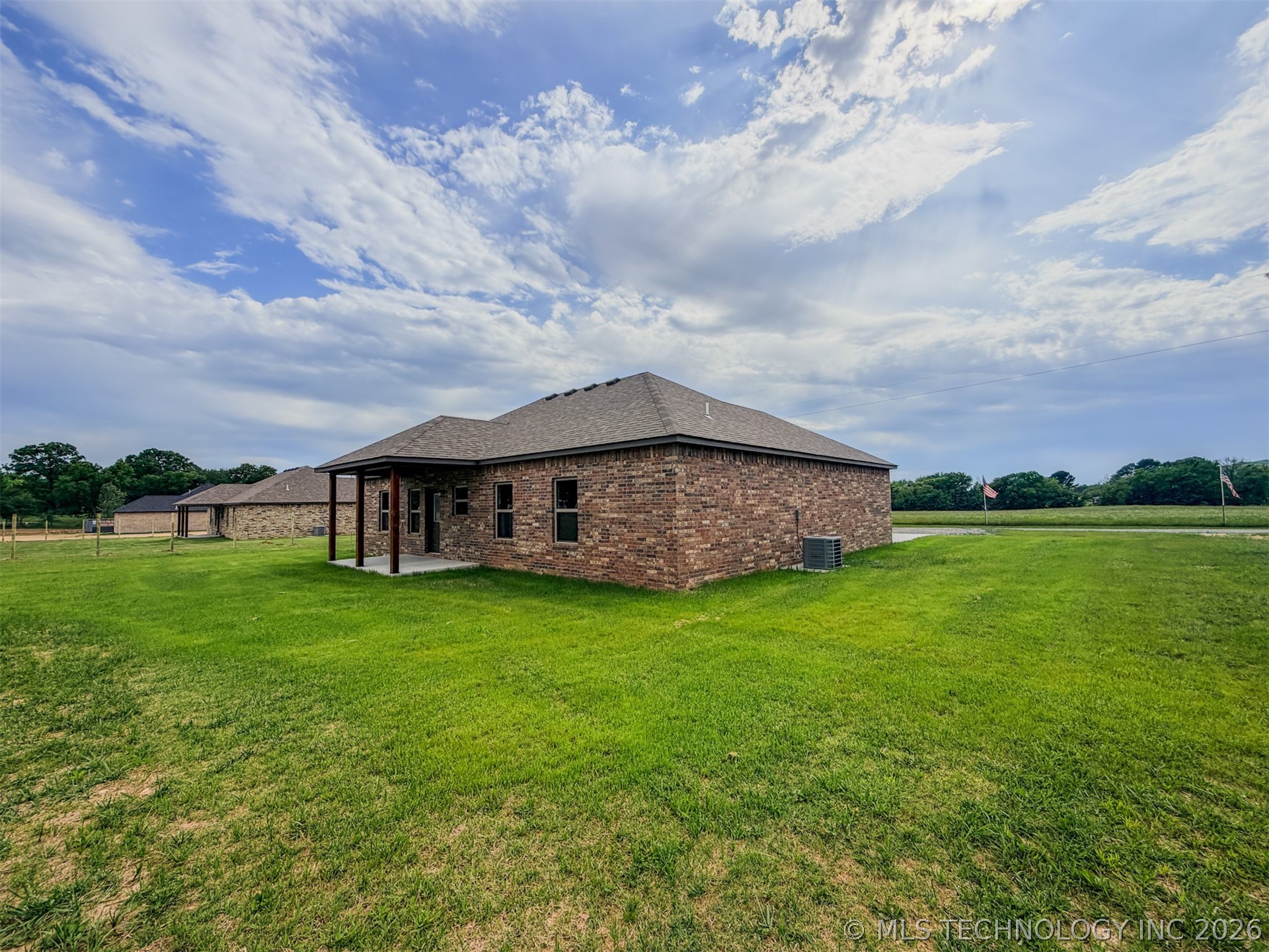 18020 S Vaughn Road Hulbert OK 74441