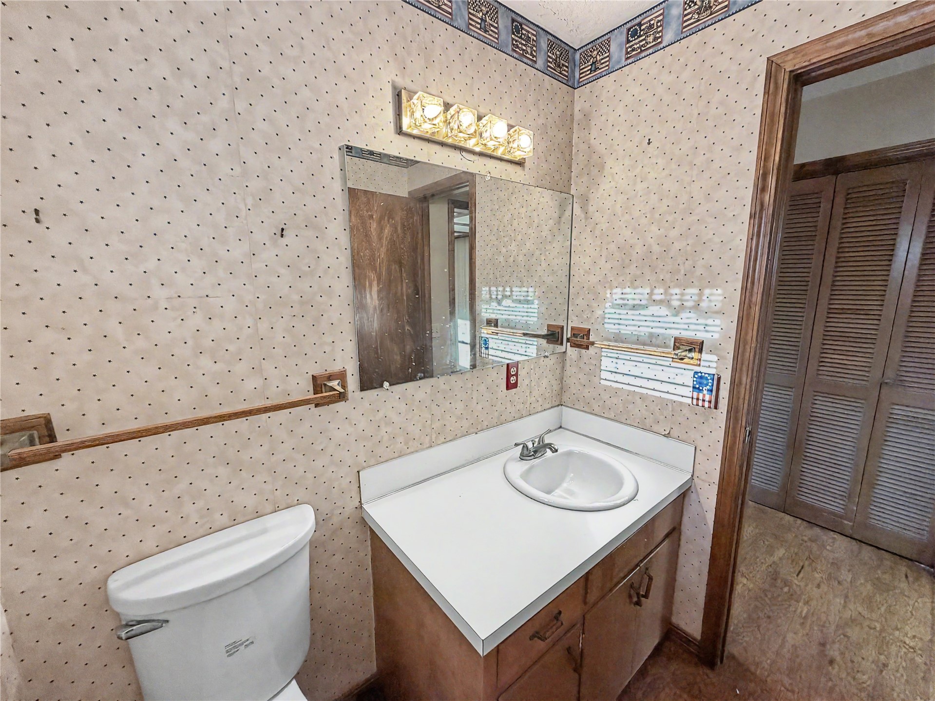 1202 Don Avenue Tahlequah OK 74464