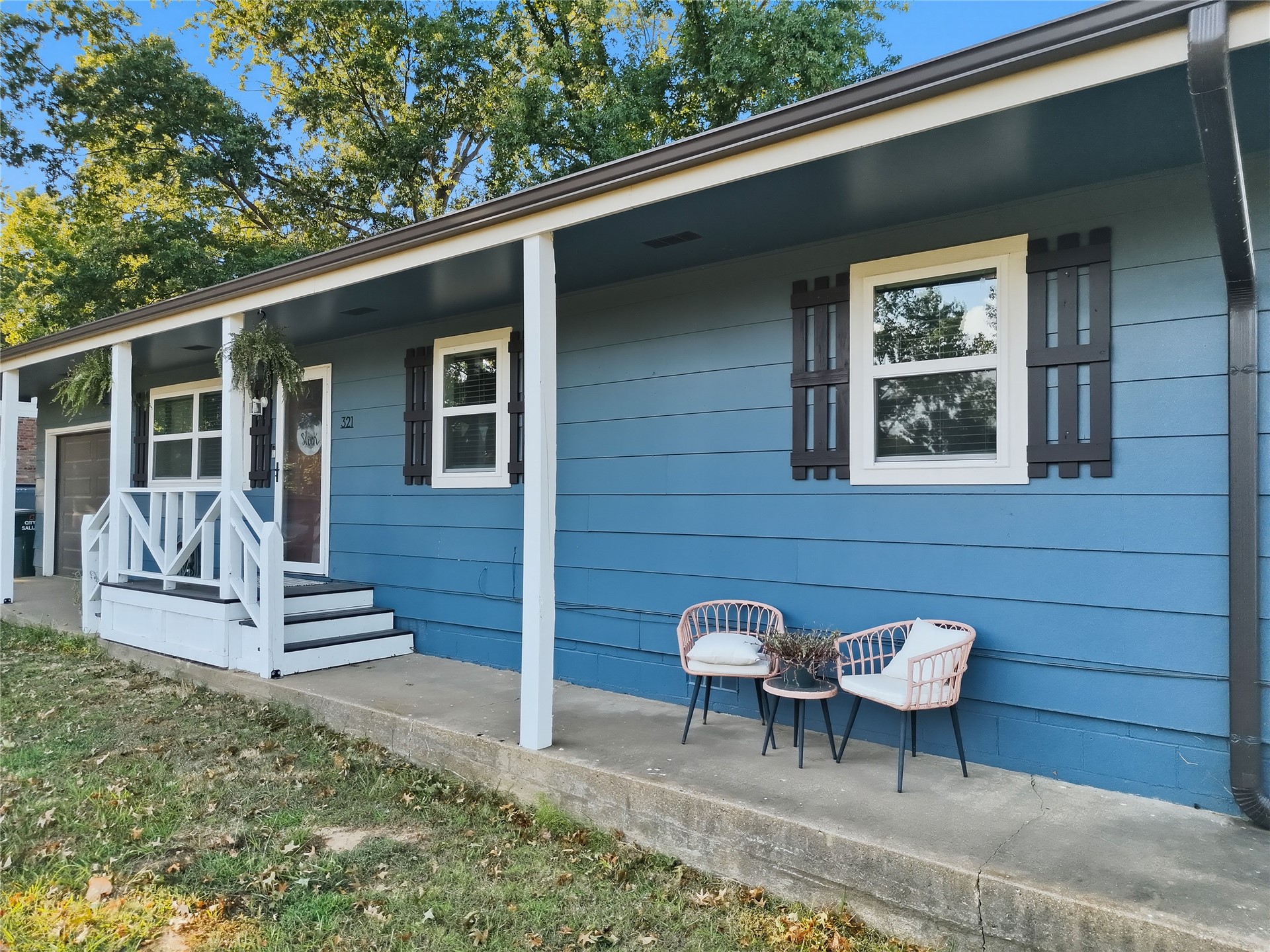 321 Mockingbird Sallisaw OK 74955