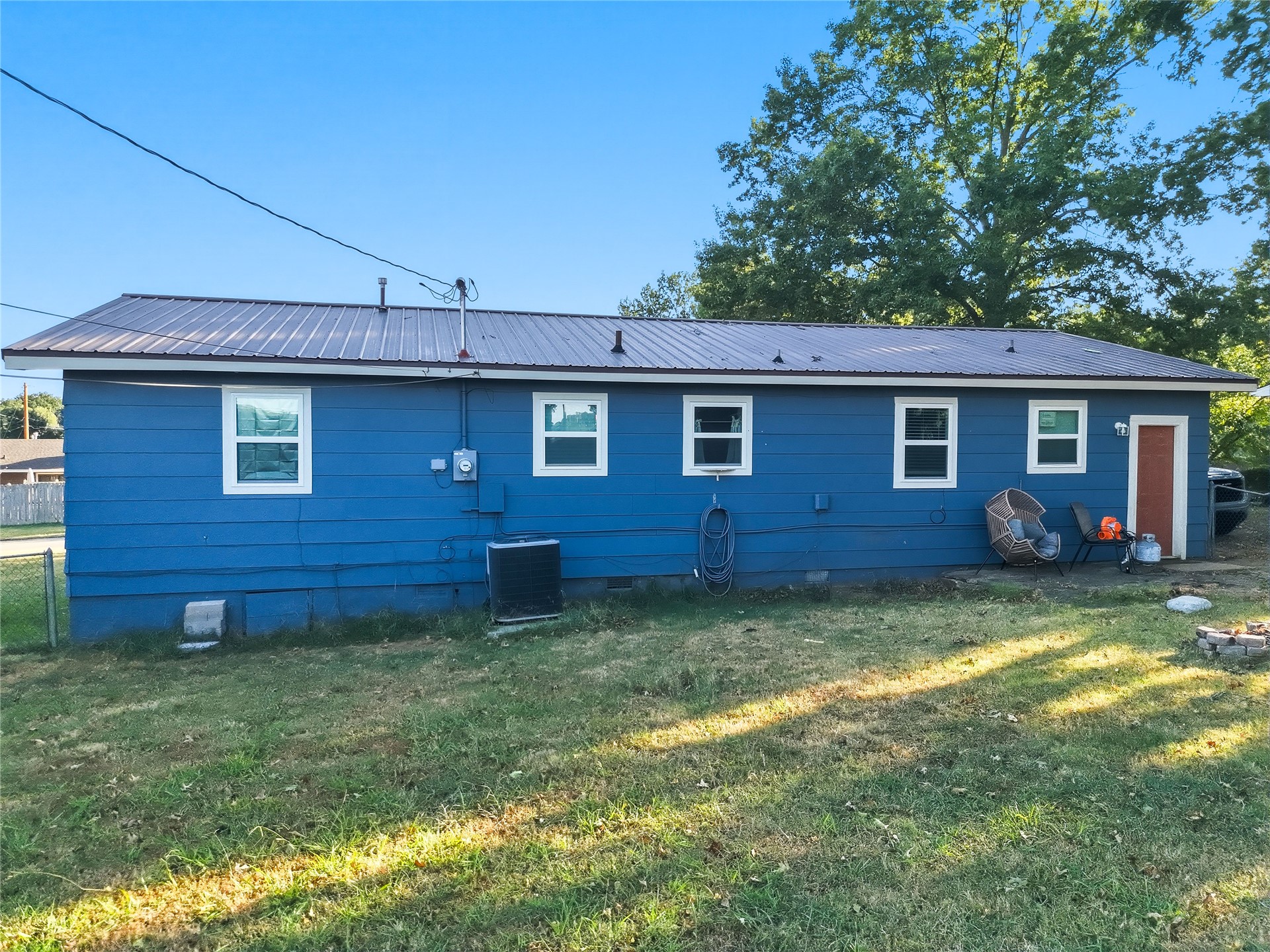 321 Mockingbird Sallisaw OK 74955