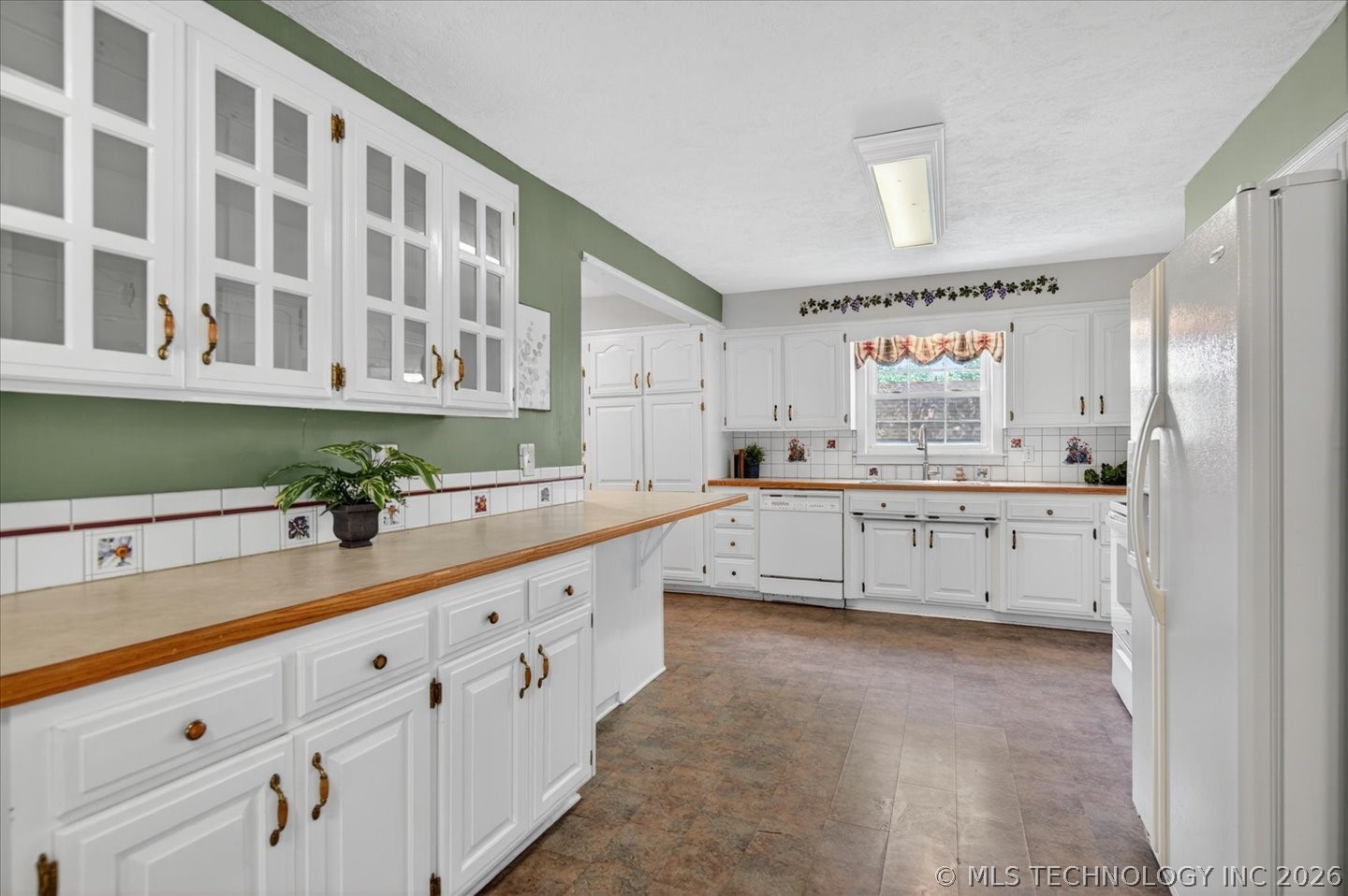 1906 S Dewey Avenue Bartlesville OK 74003