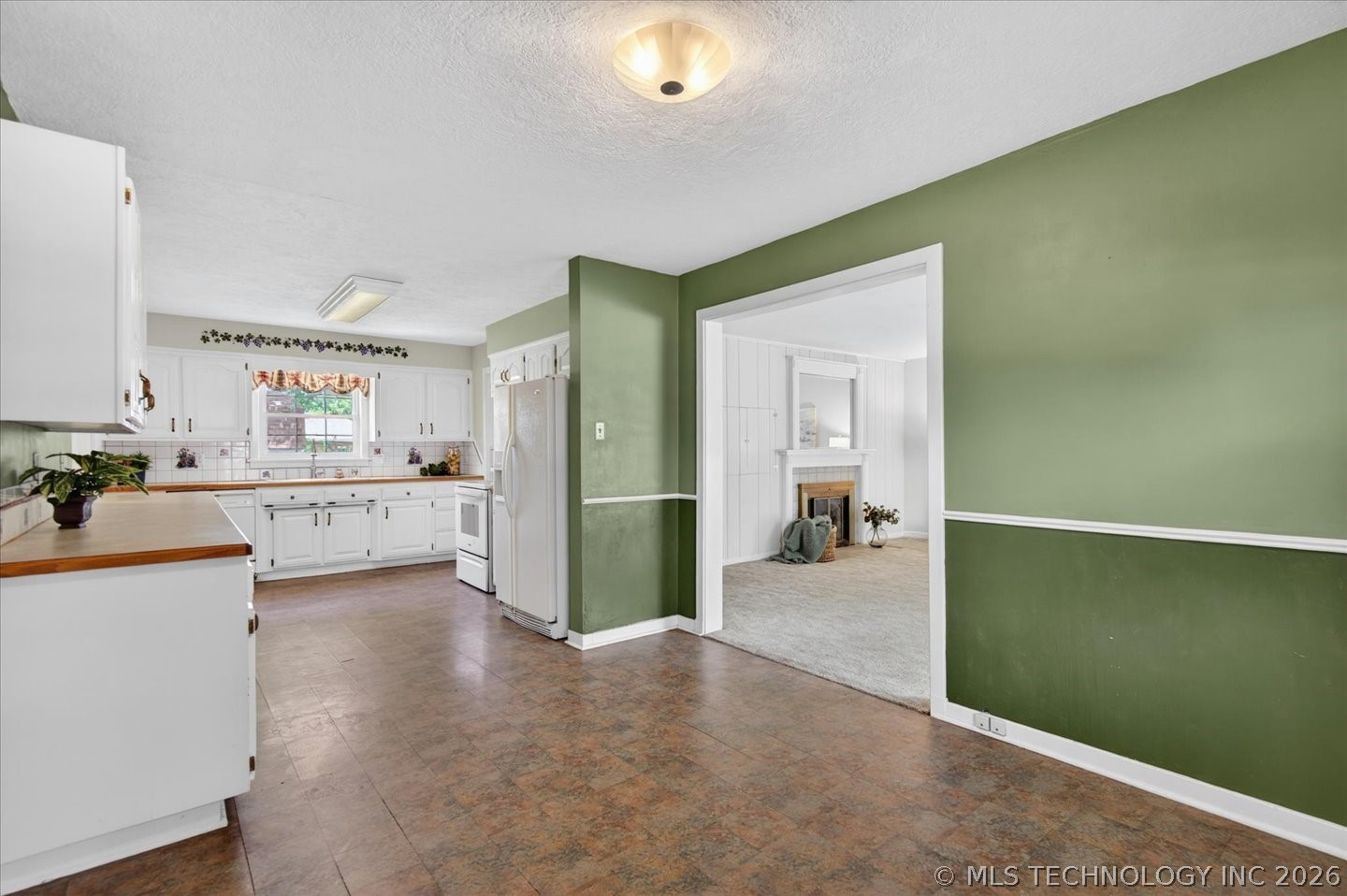 1906 S Dewey Avenue Bartlesville OK 74003