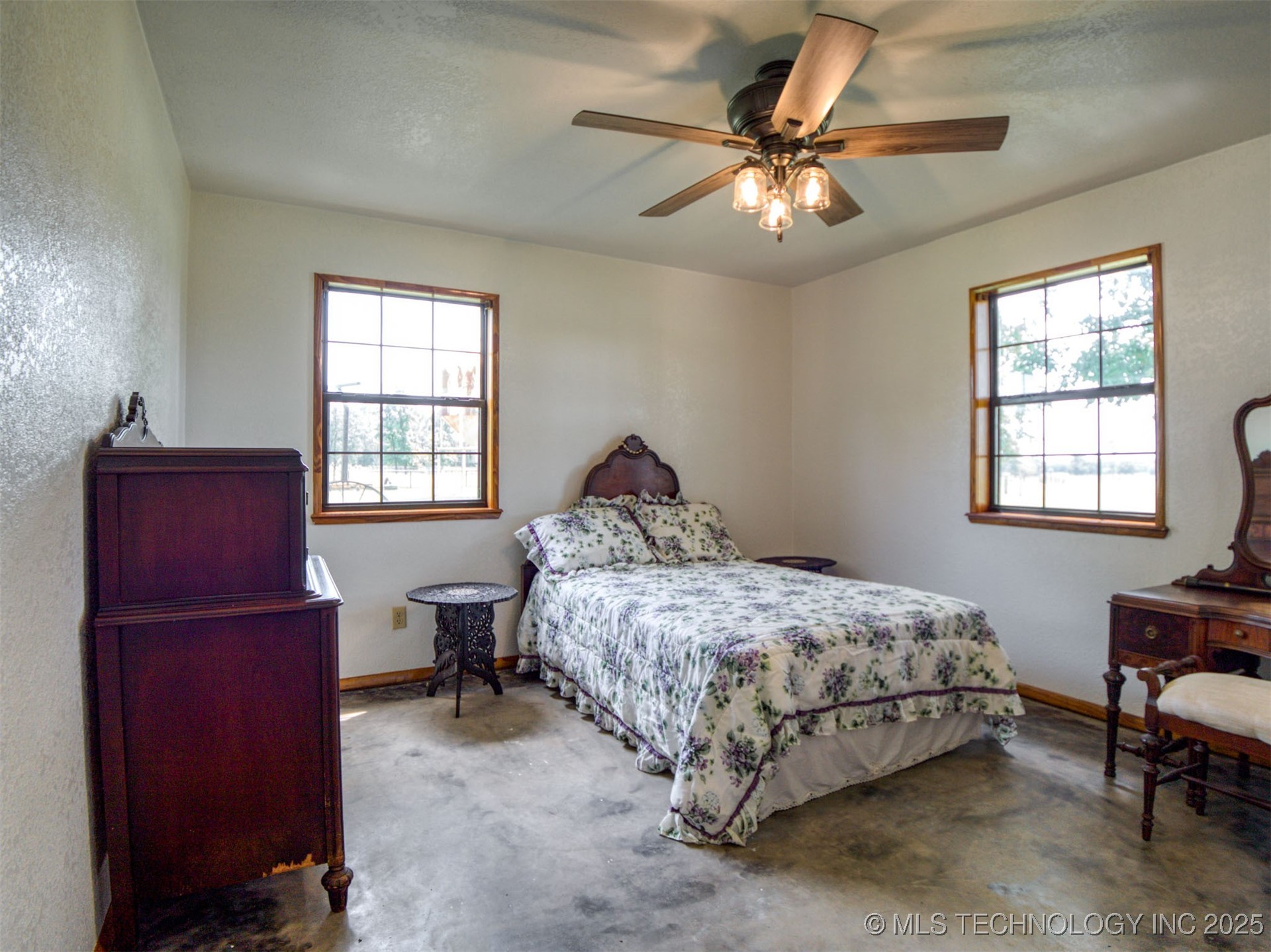 447 Pink Gladiola Broken Bow OK 74728