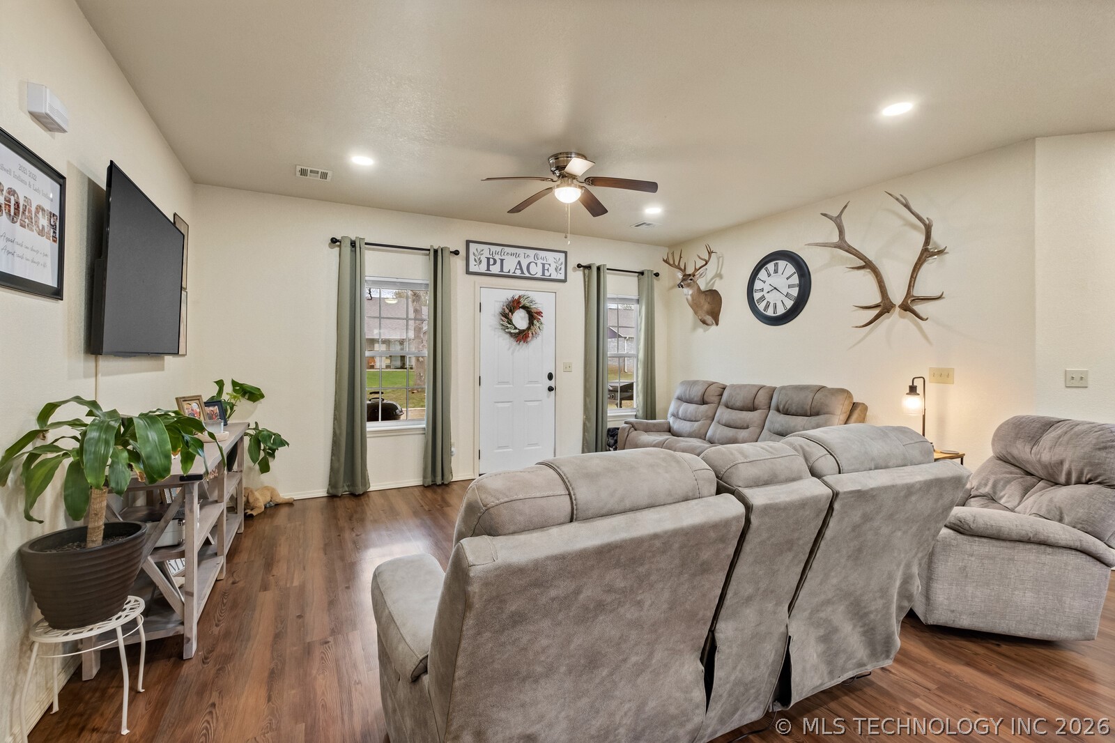 1111 Ridge Drive Stilwell OK 74960