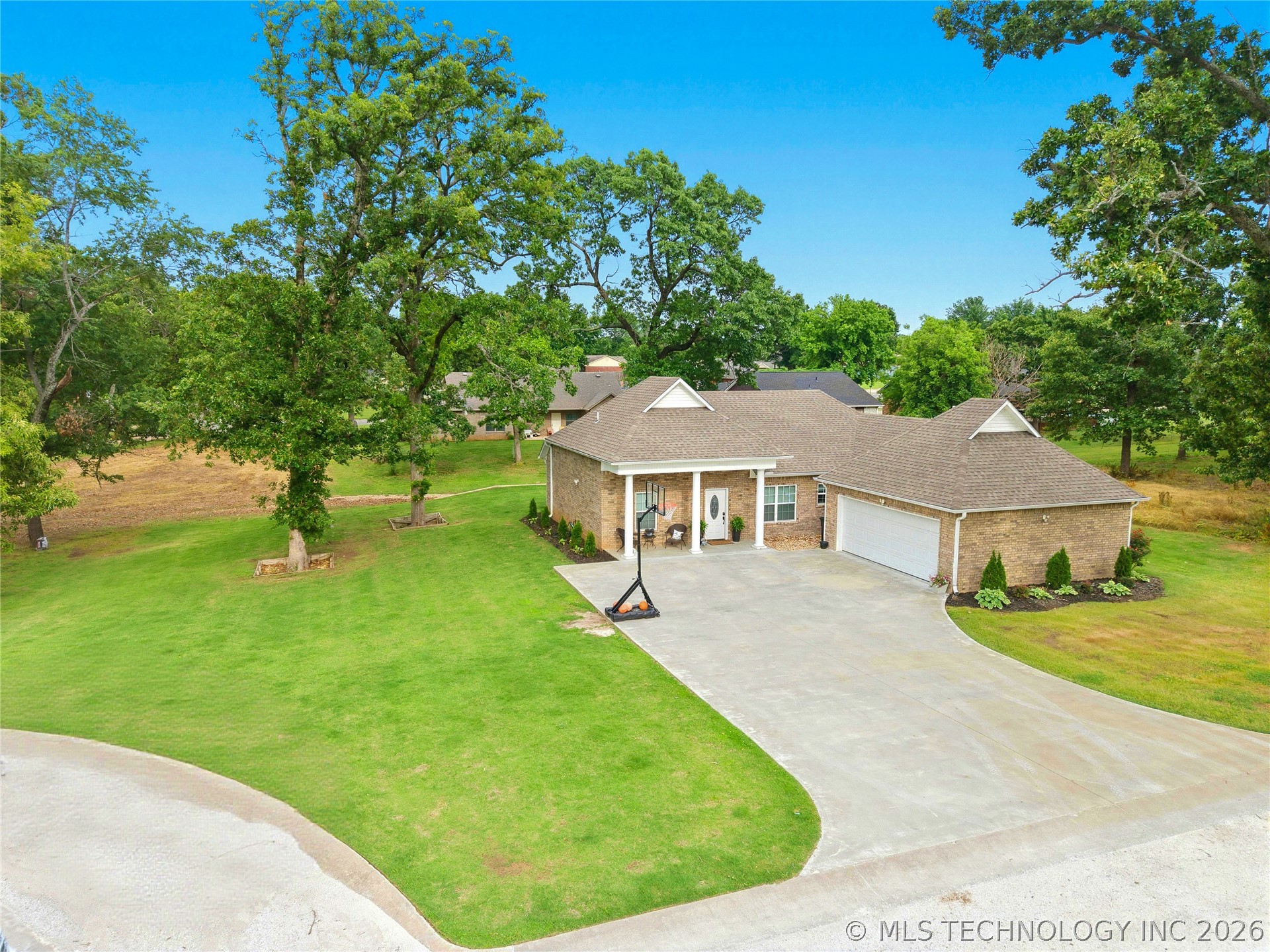 1111 Ridge Drive Stilwell OK 74960