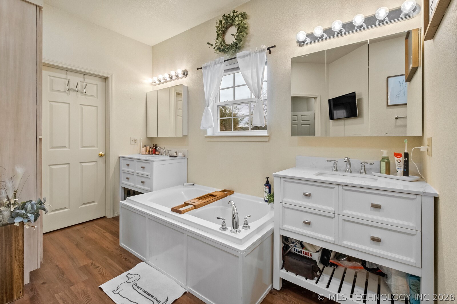 1111 Ridge Drive Stilwell OK 74960