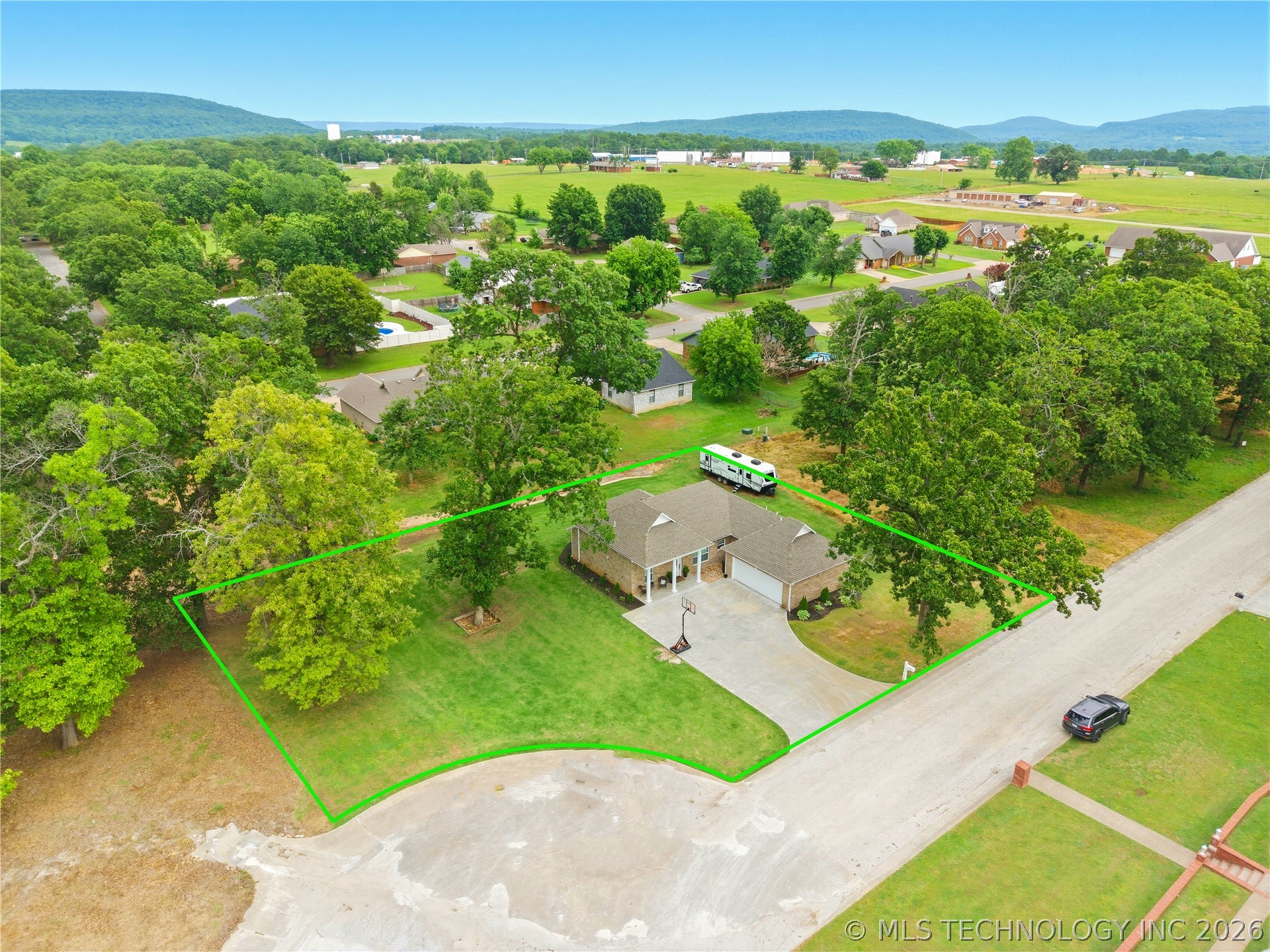 1111 Ridge Drive Stilwell OK 74960