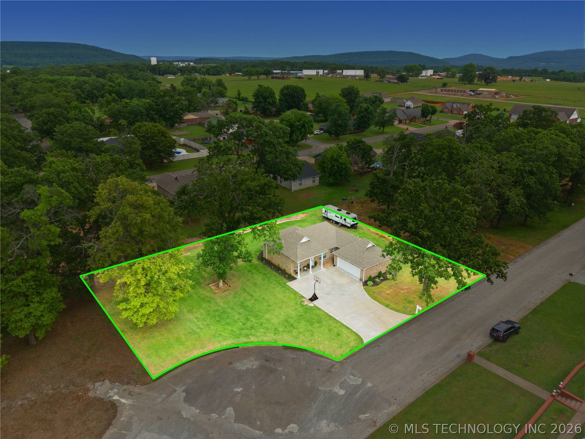 1111 Ridge Drive Stilwell OK 74960