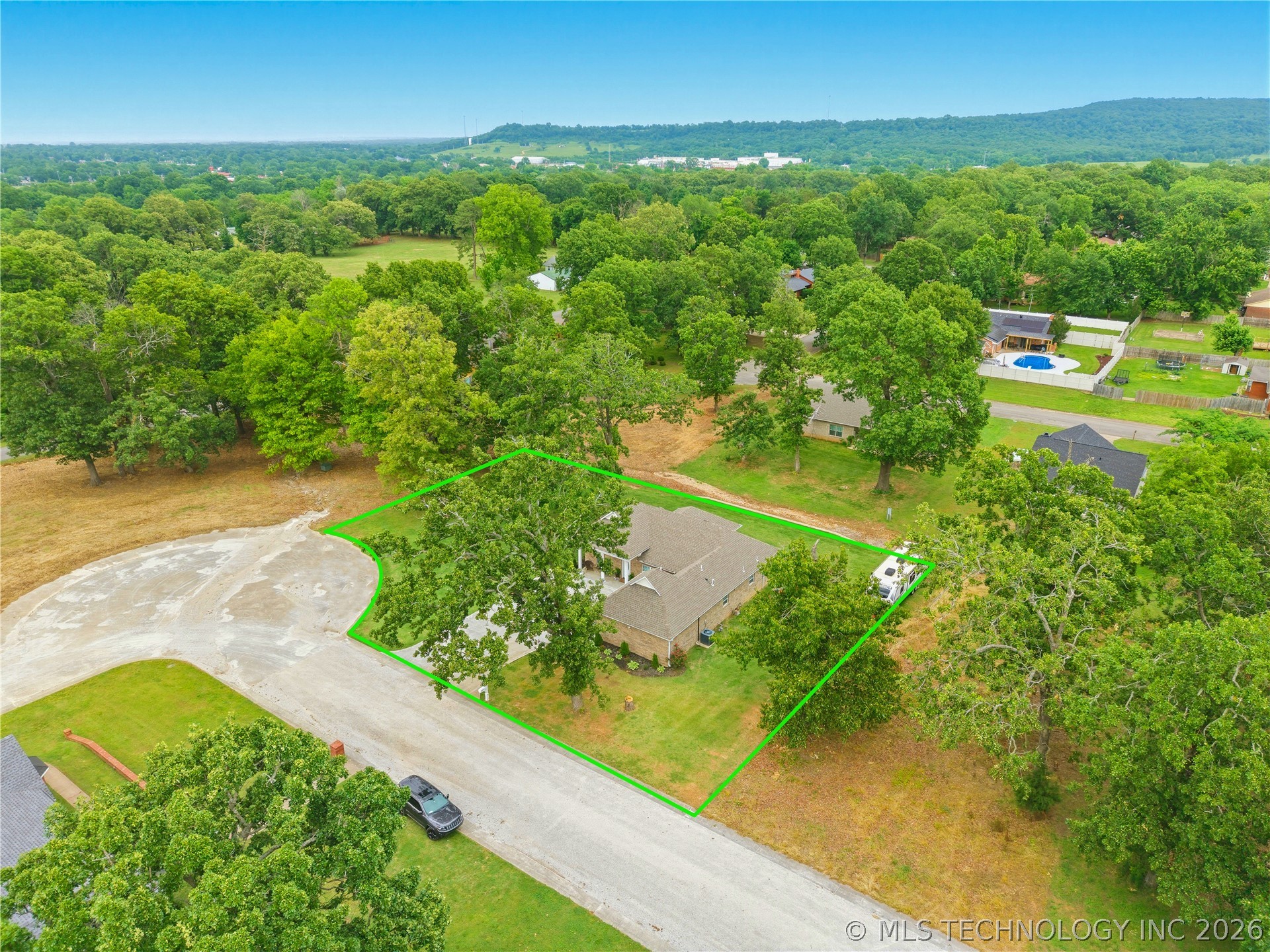1111 Ridge Drive Stilwell OK 74960