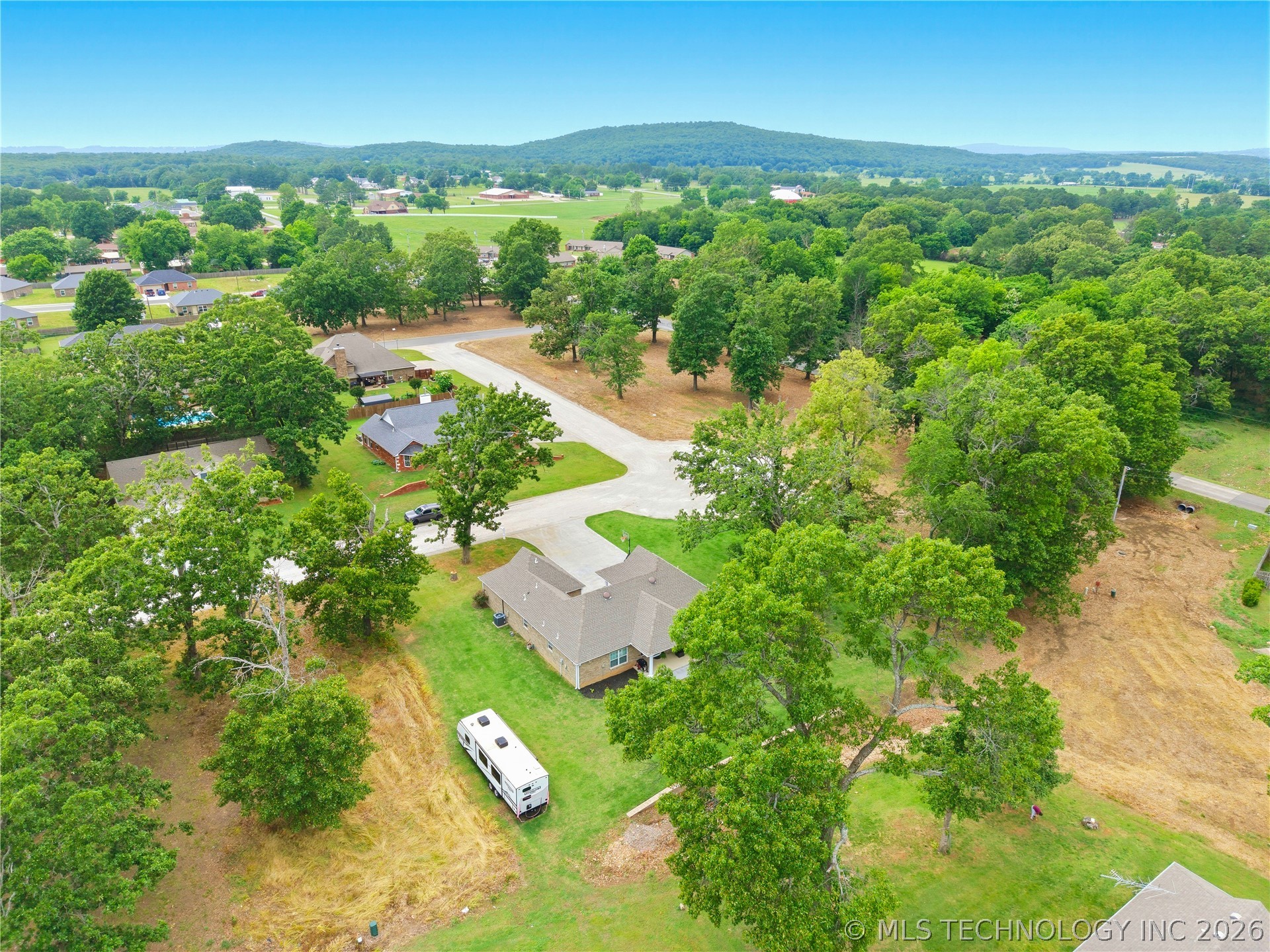 1111 Ridge Drive Stilwell OK 74960