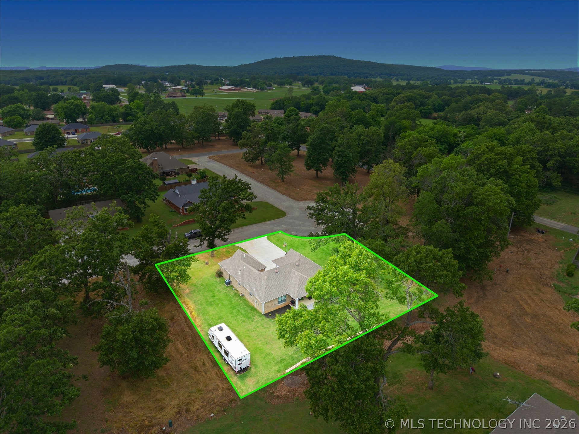 1111 Ridge Drive Stilwell OK 74960