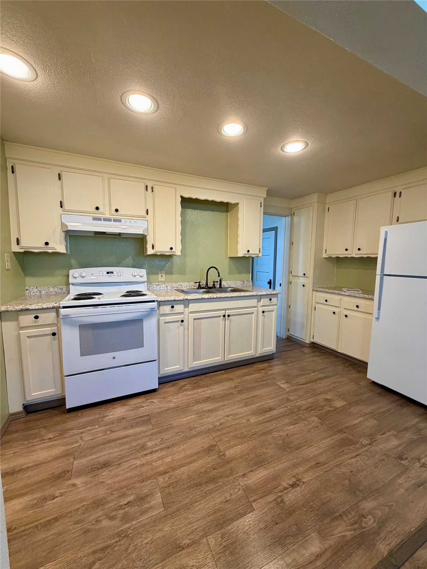 406 E Osage Street Cleveland OK 74020