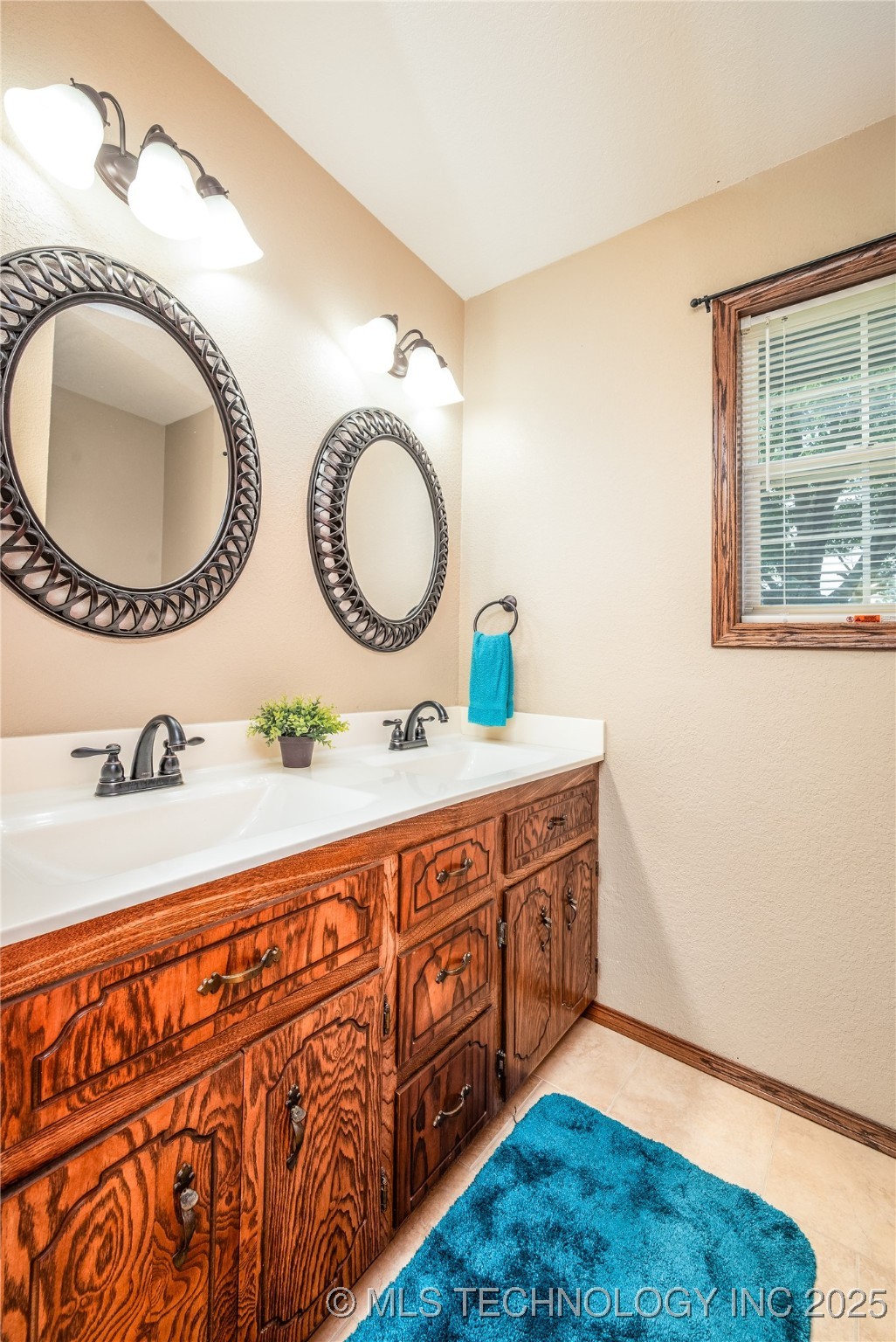 403 Mulberry Avenue Afton OK 74331