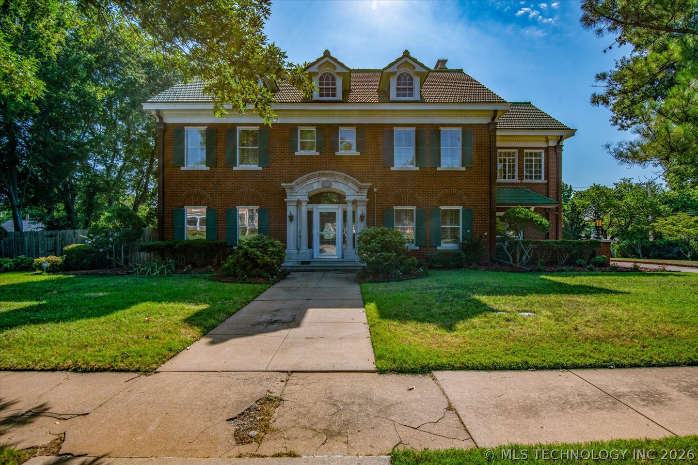 1110 S Cherokee Avenue Bartlesville OK 74003