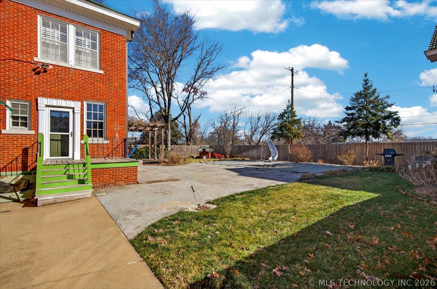 1110 S Cherokee Avenue Bartlesville OK 74003