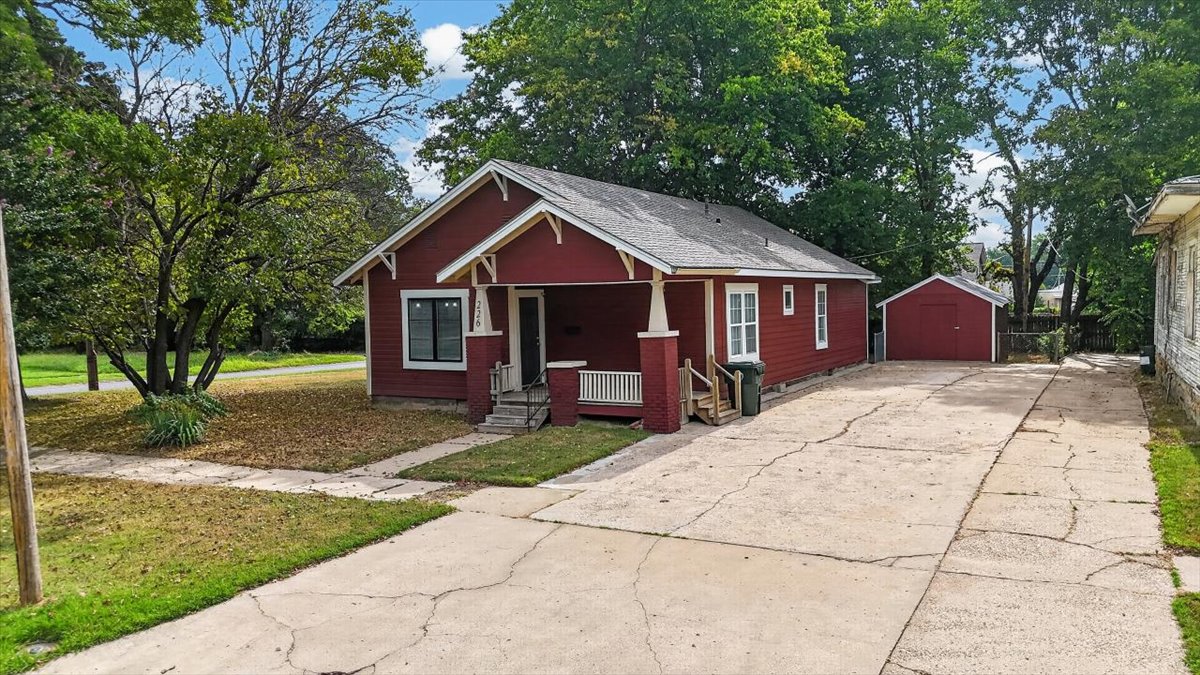 226 N G Street Muskogee OK 74403