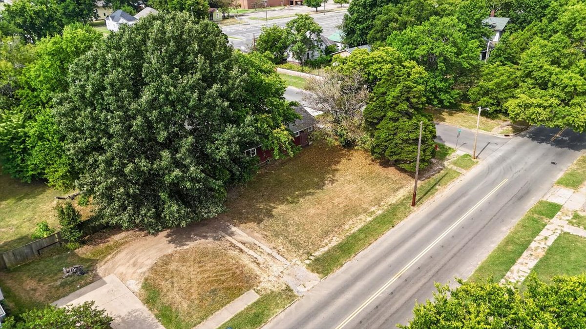226 N G Street Muskogee OK 74403