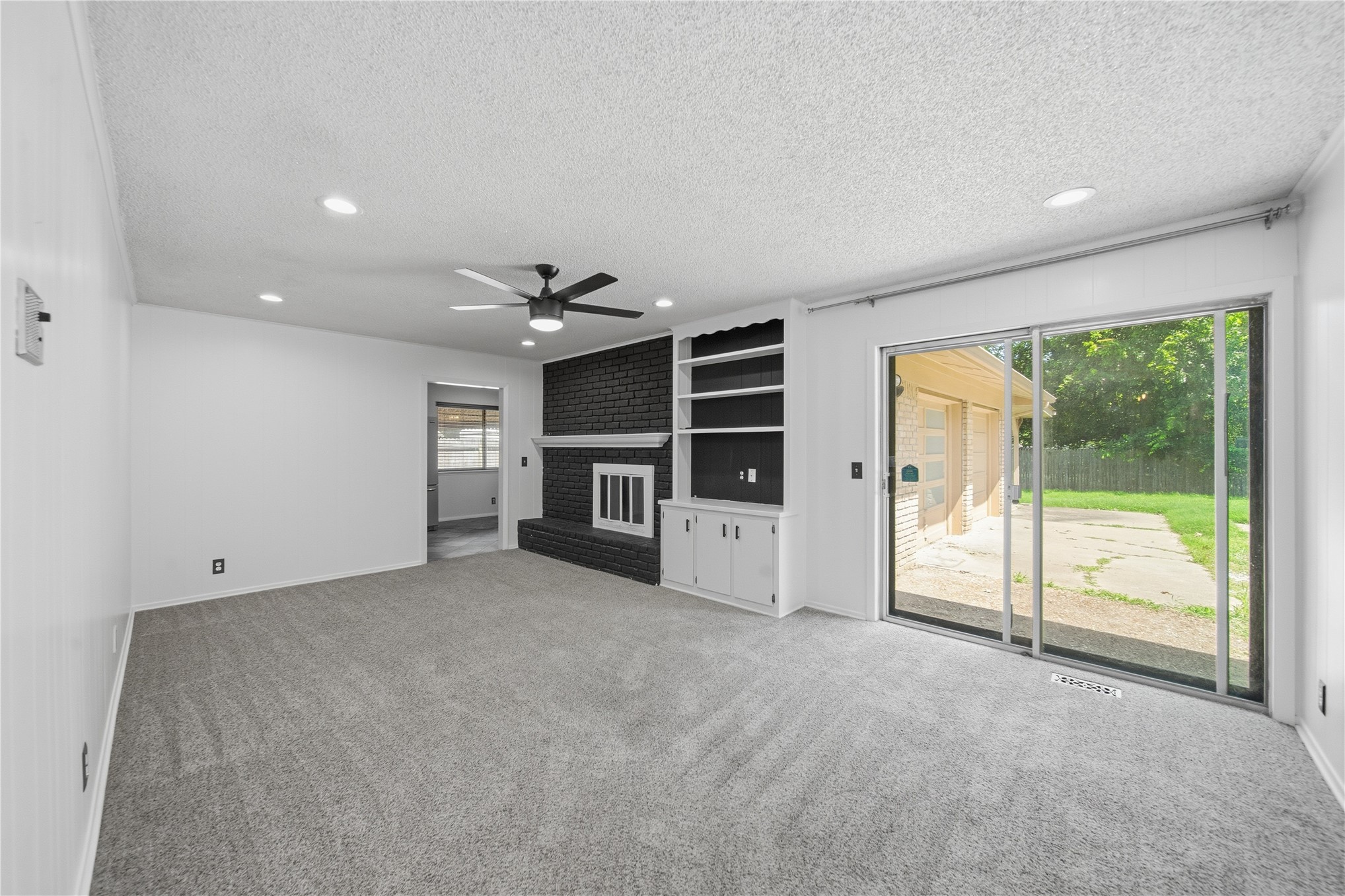 5811 E 61st Place Tulsa OK 74136