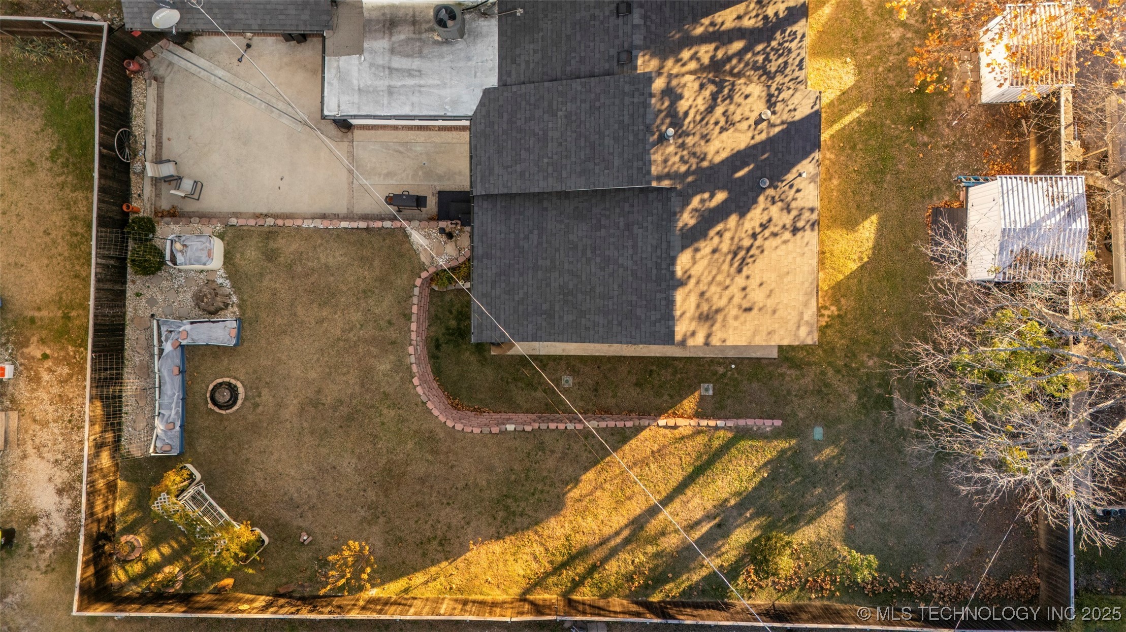 722 E 18th Street Ada OK 74820