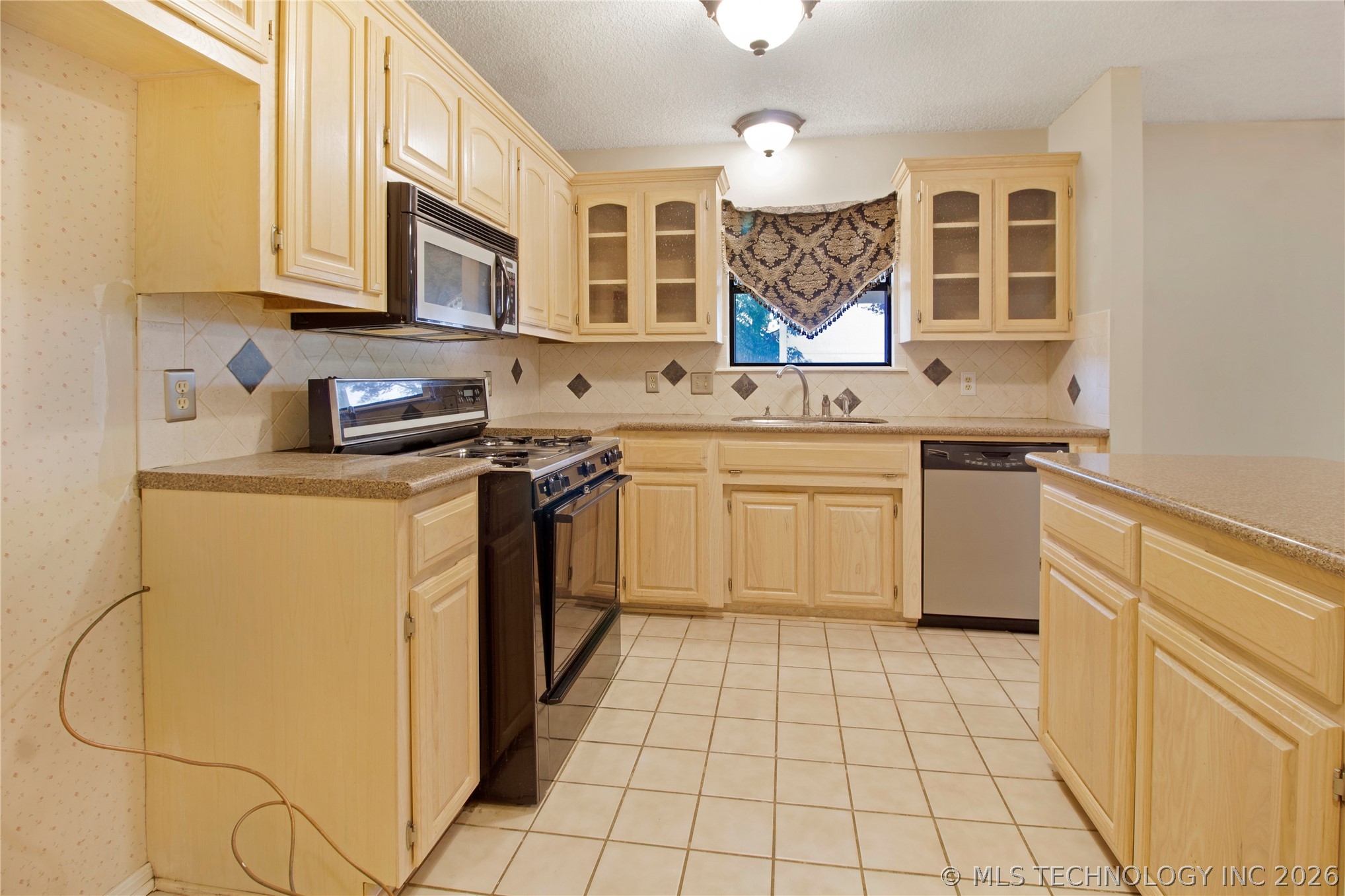 1079 E 137th Street Glenpool OK 74033